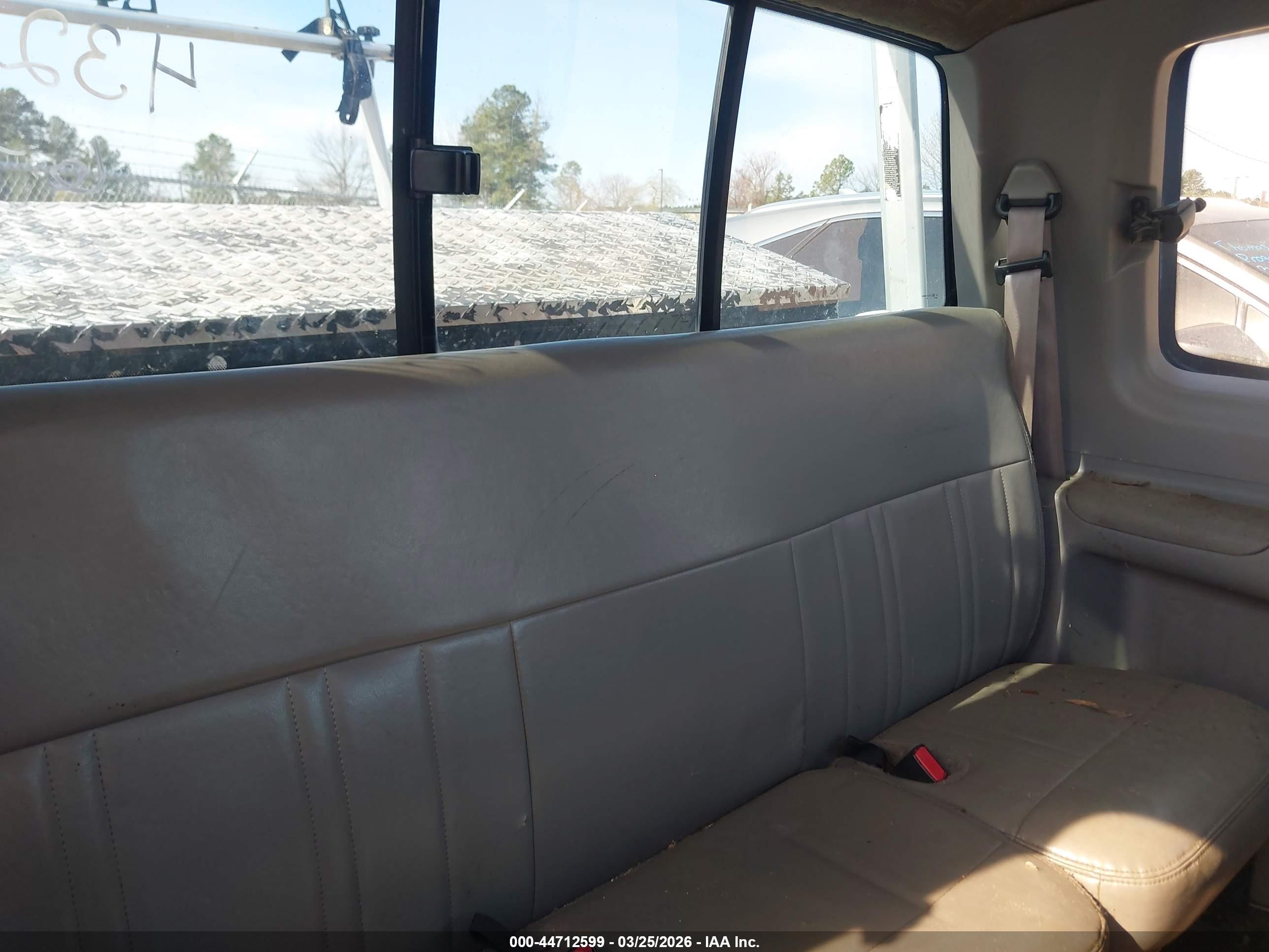 FORD F-150 image 8
