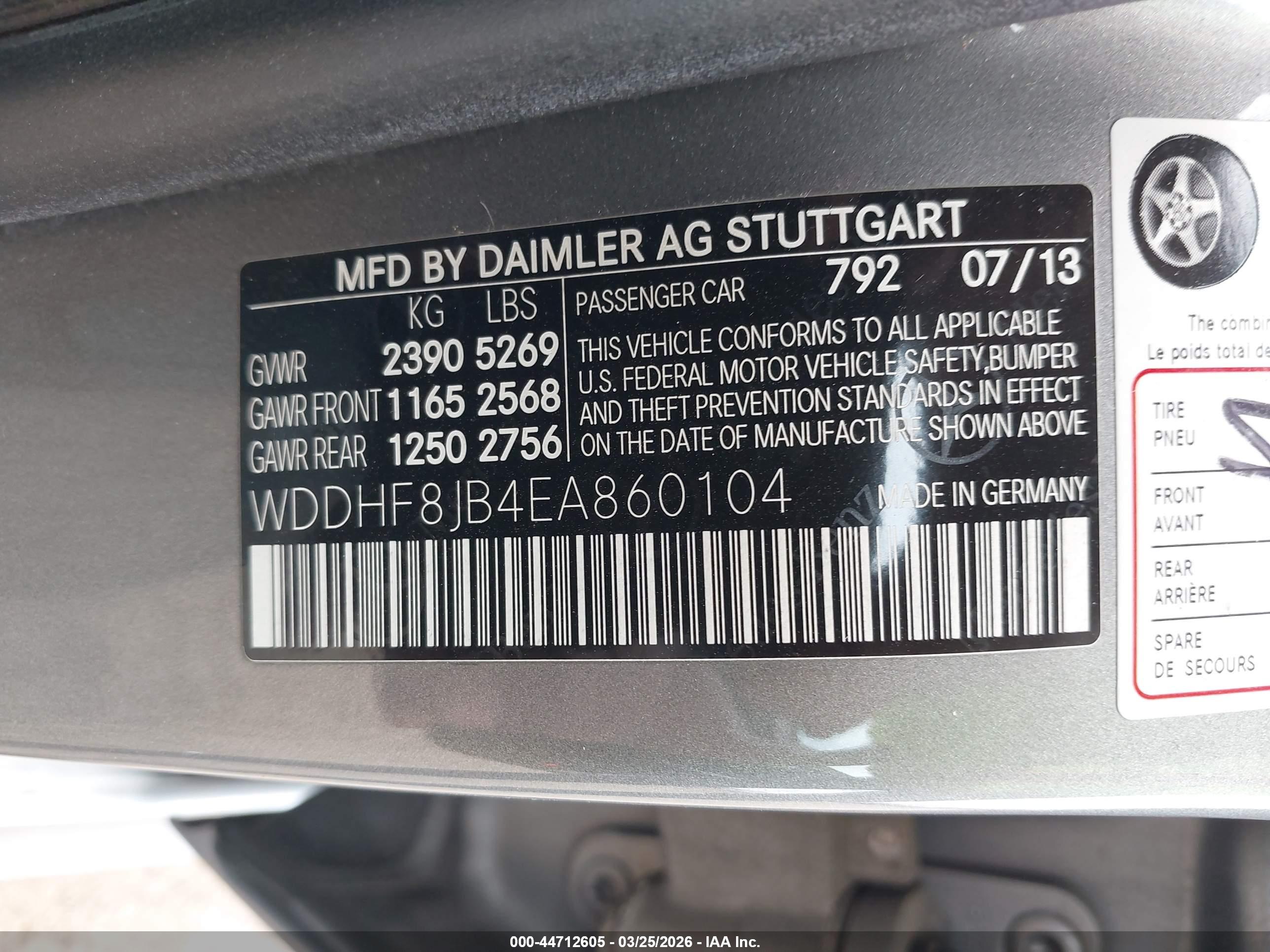 MERCEDES-BENZ E image 9