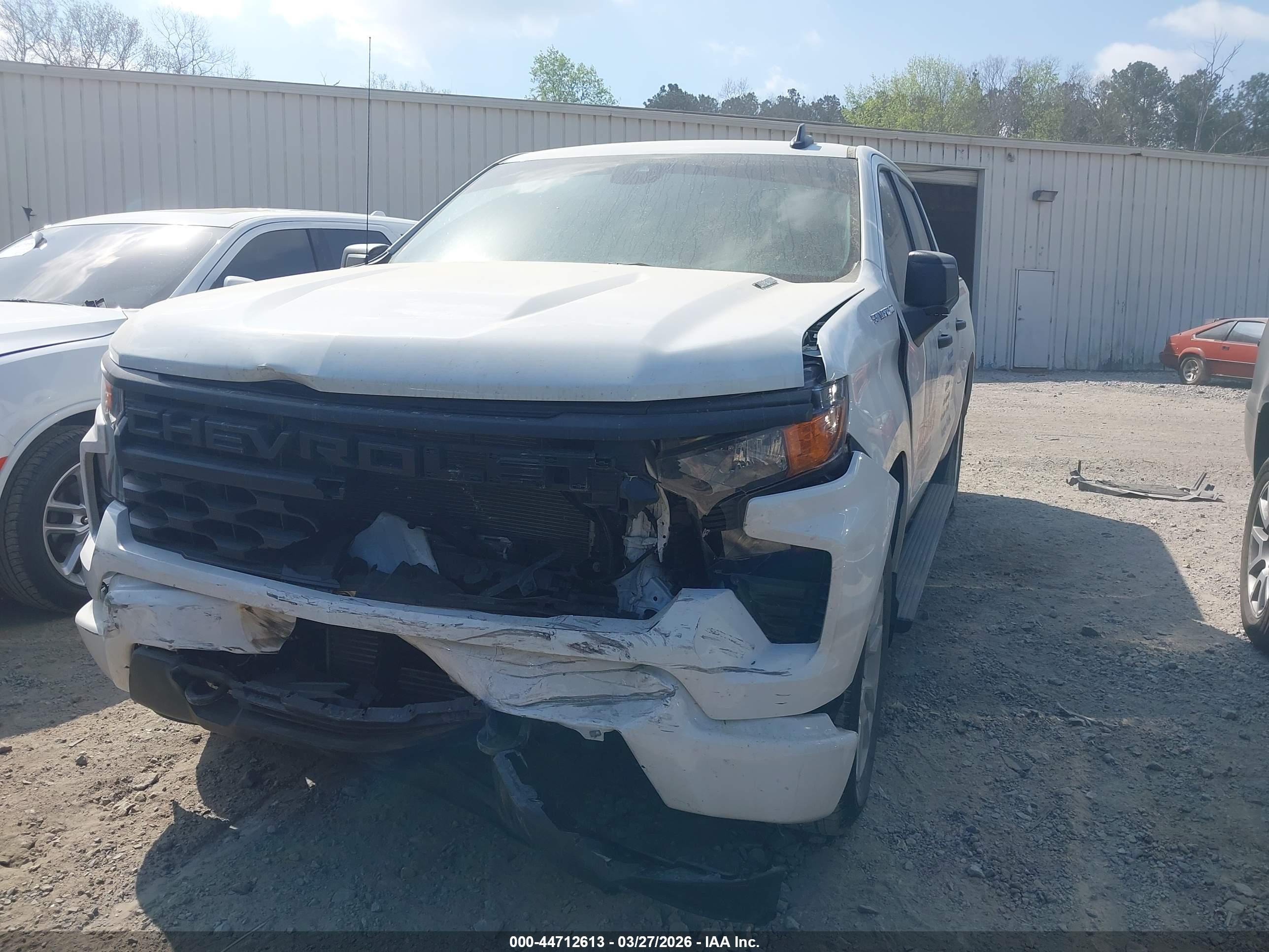 CHEVROLET SILVERADO image 2