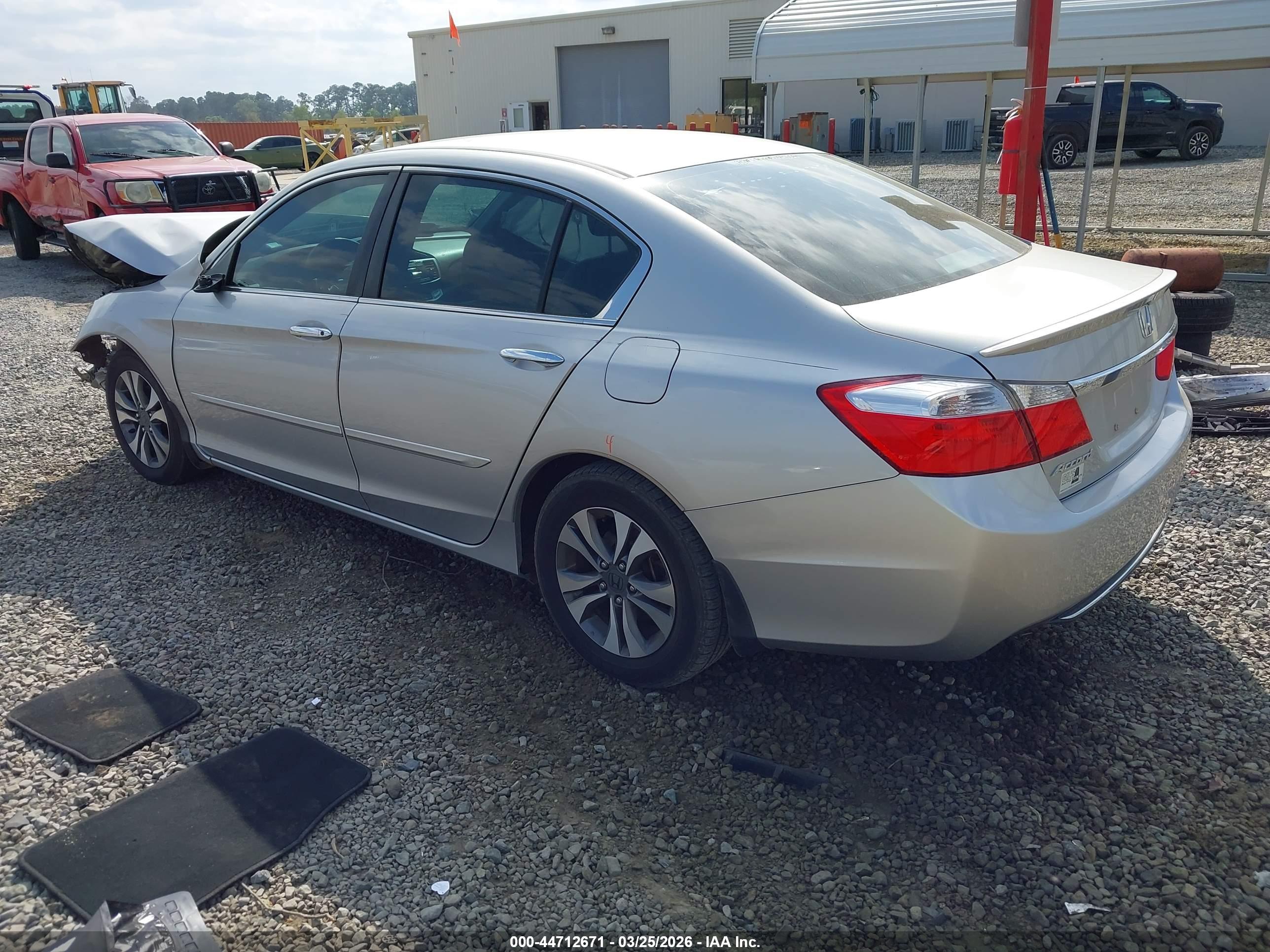 HONDA ACCORD image 3