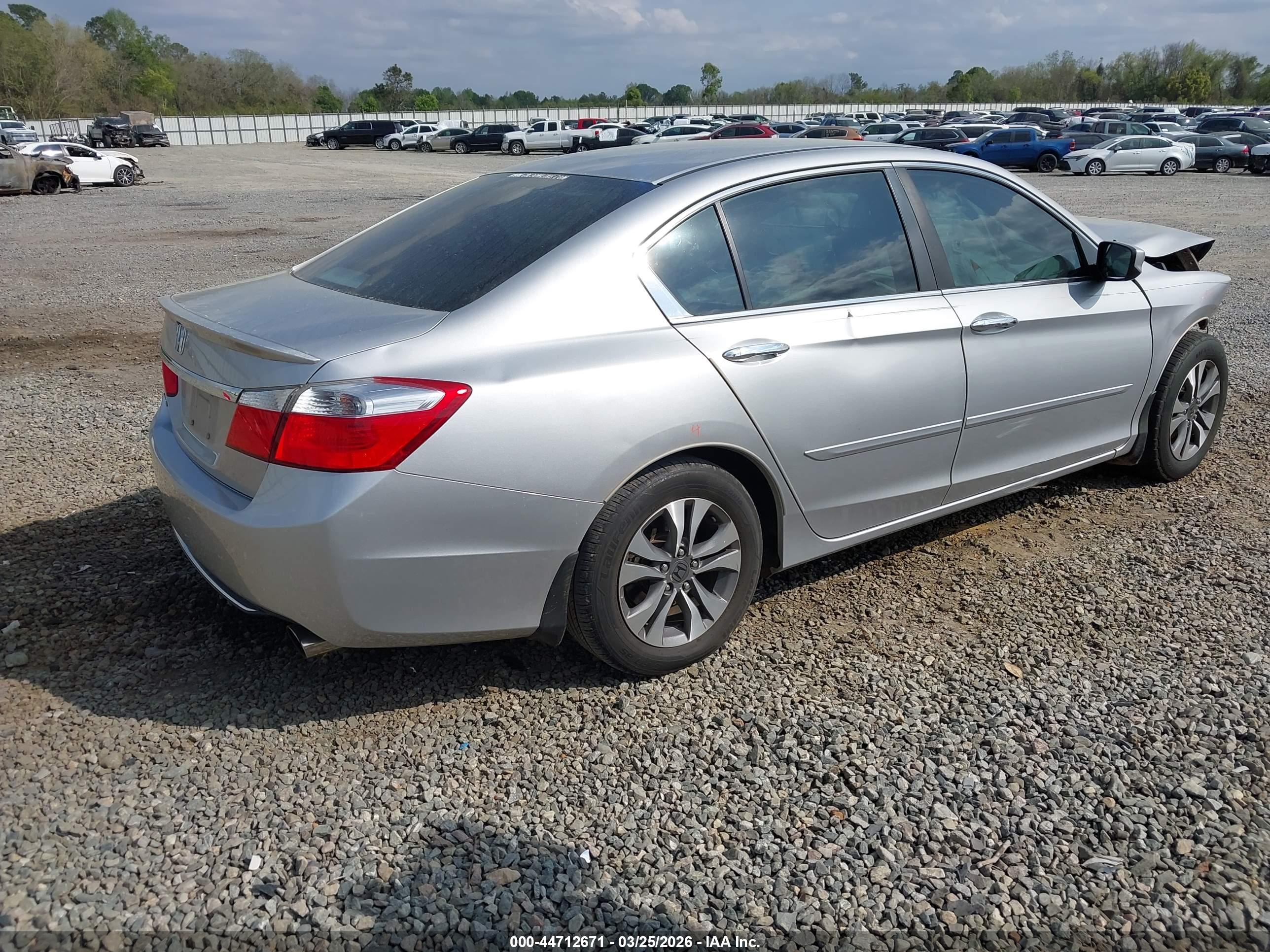 HONDA ACCORD image 4
