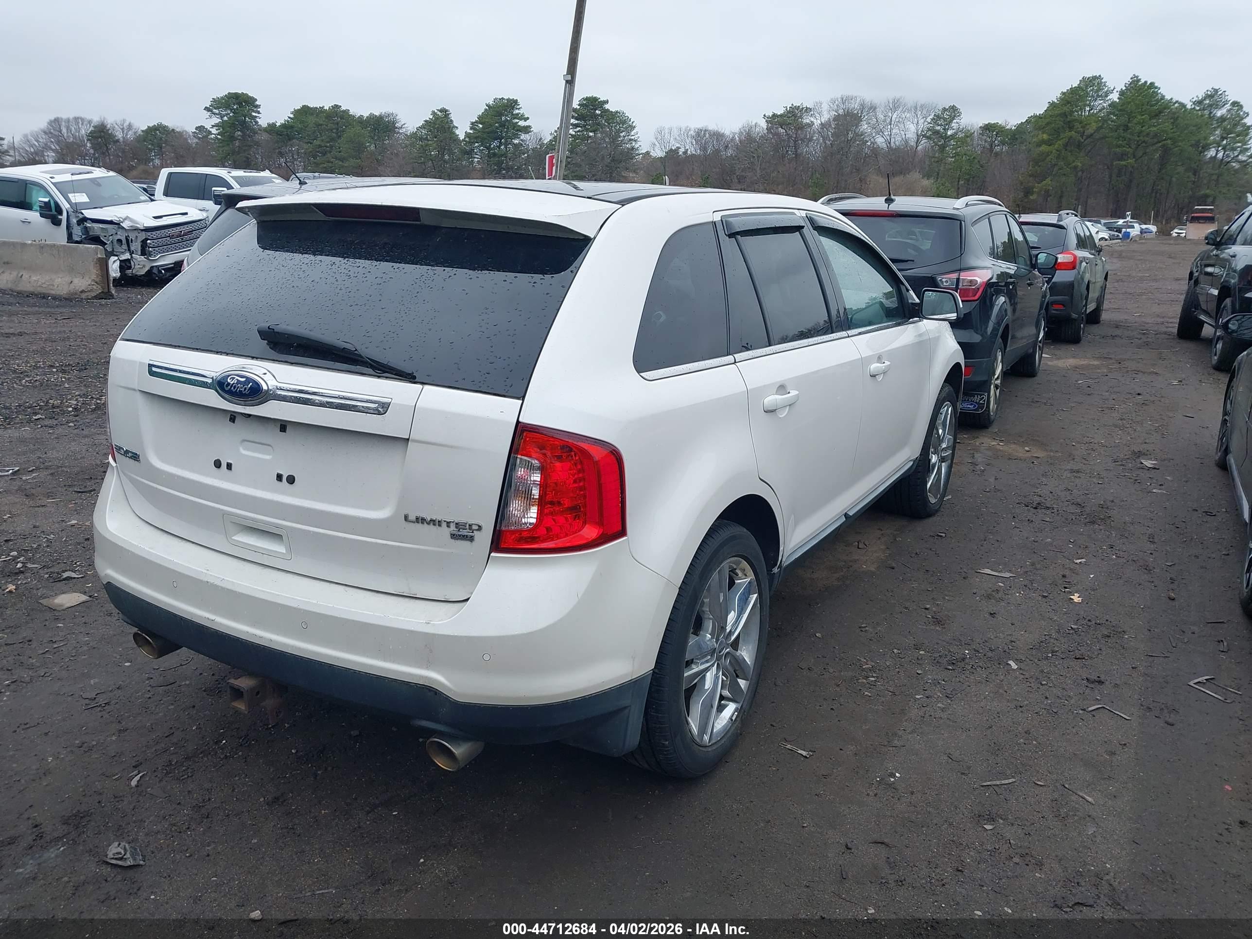 FORD EDGE image 4