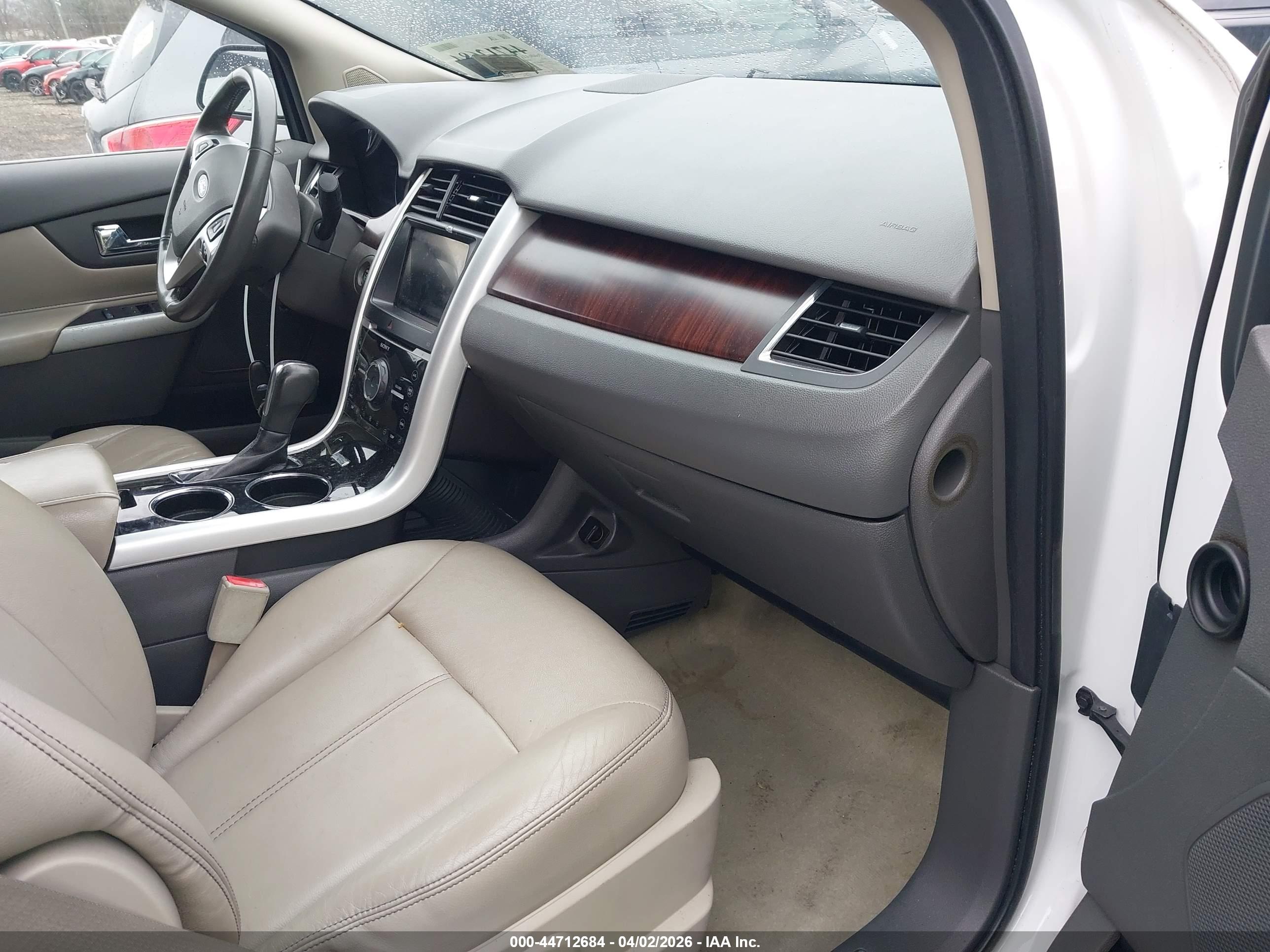 FORD EDGE image 5