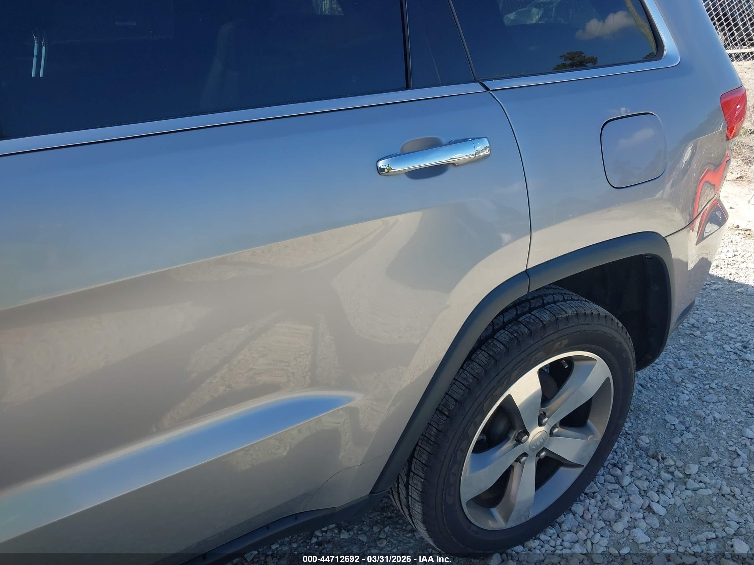 JEEP GRAND image 6