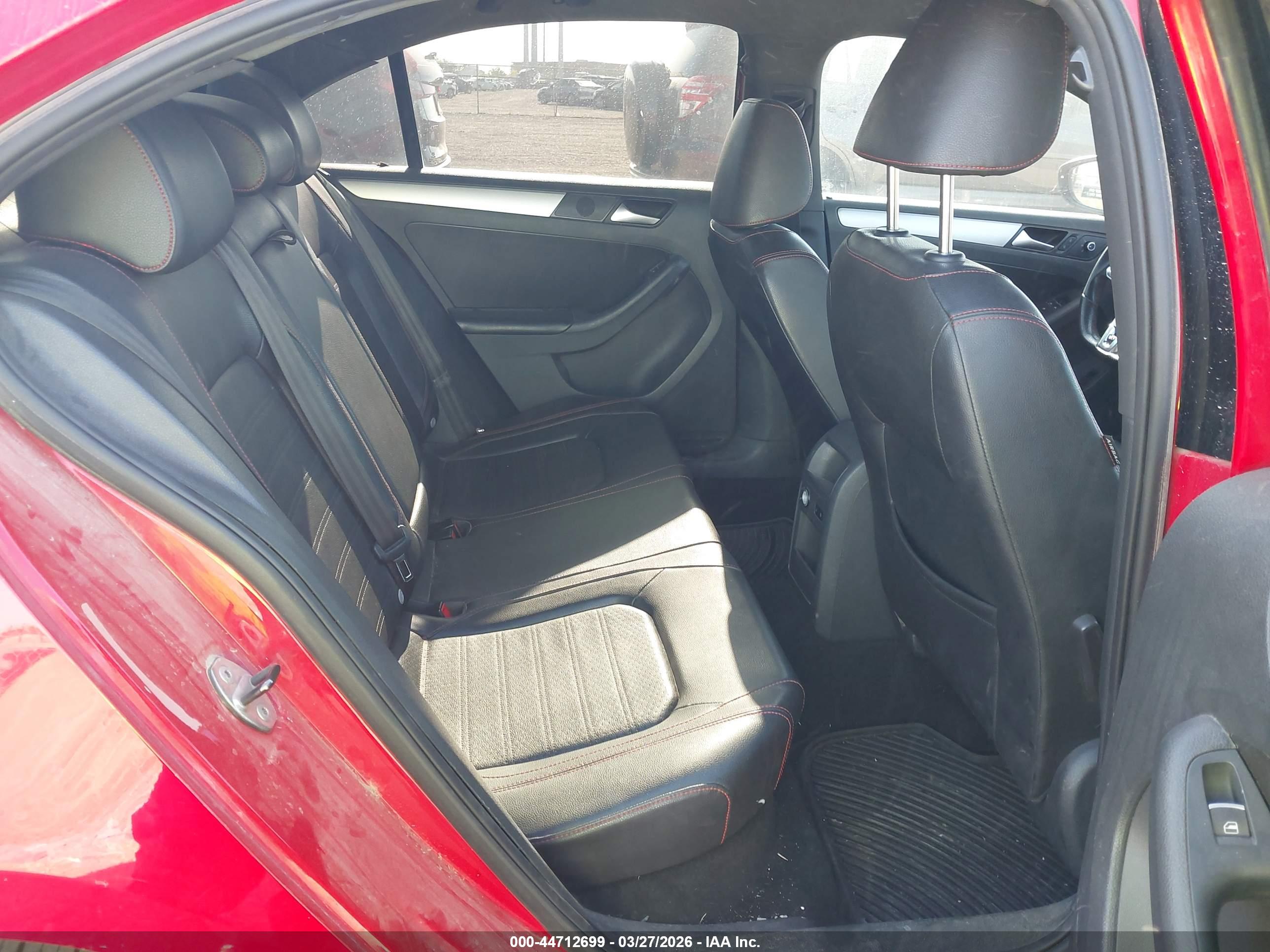 VOLKSWAGEN JETTA image 8