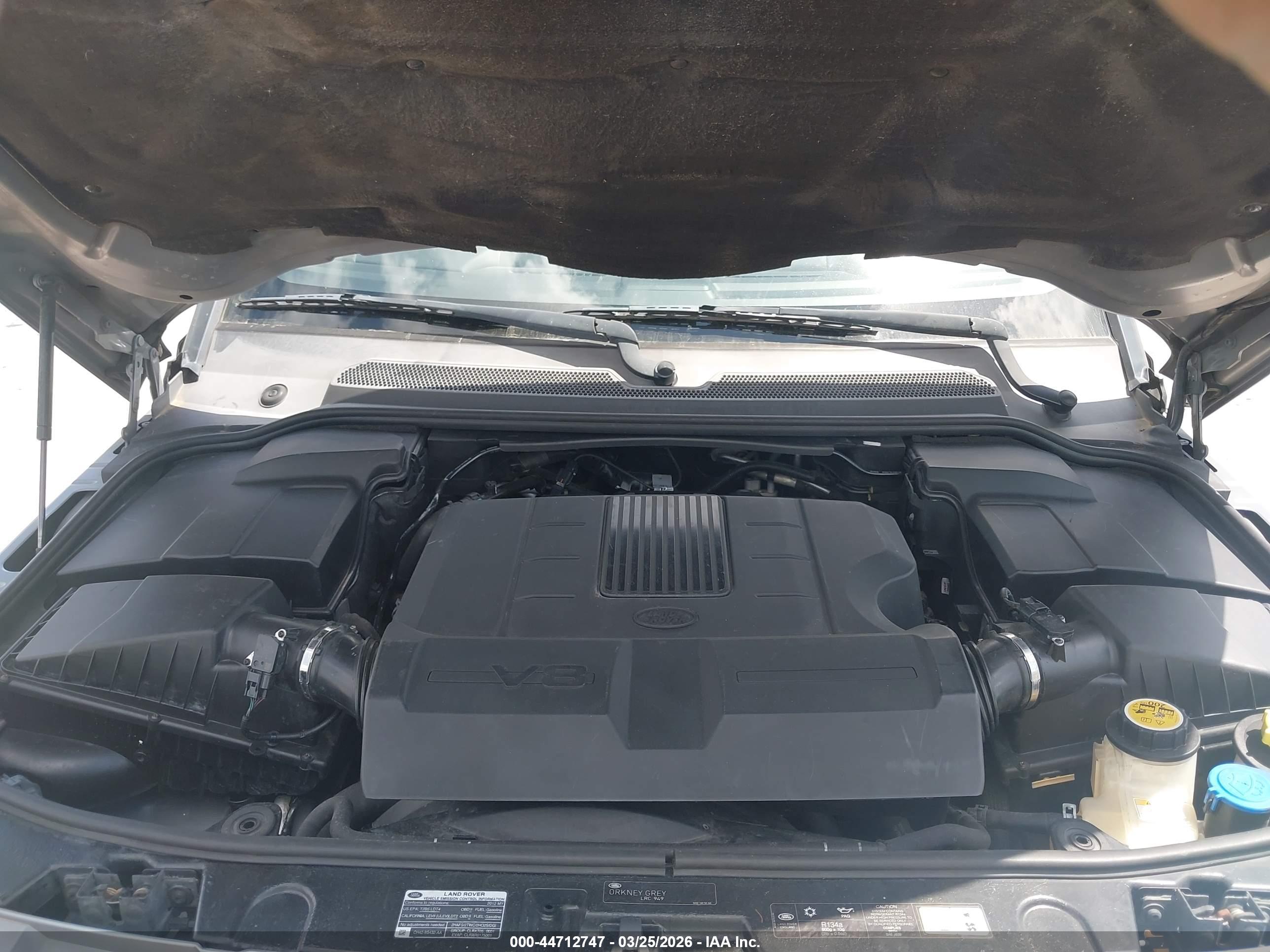 LAND ROVER image 10