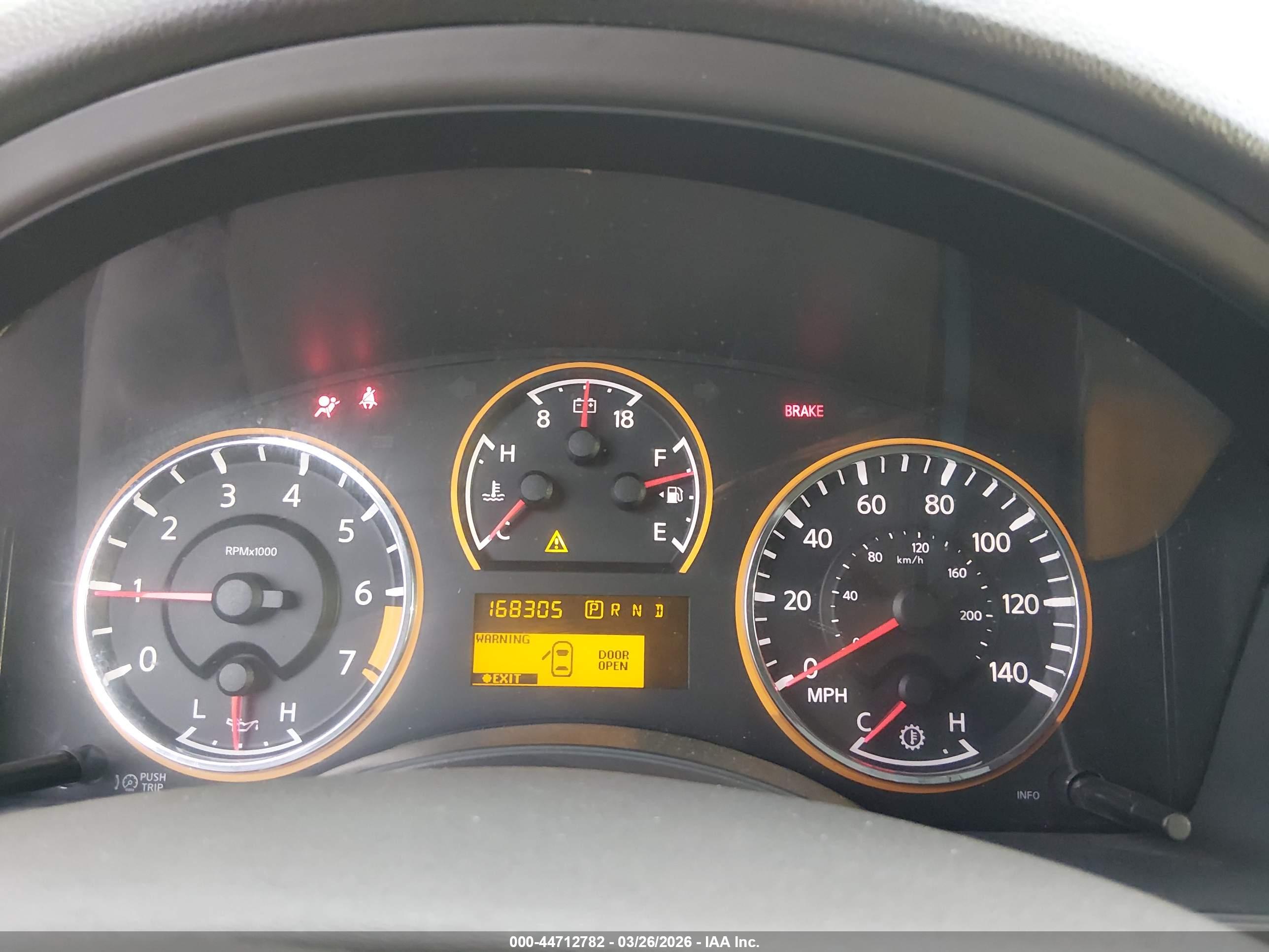 NISSAN ARMADA image 7