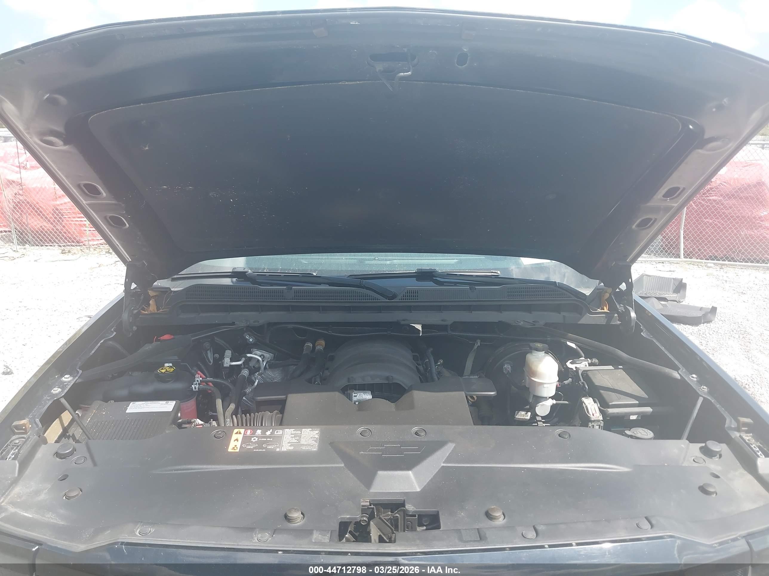 CHEVROLET SILVERADO image 10