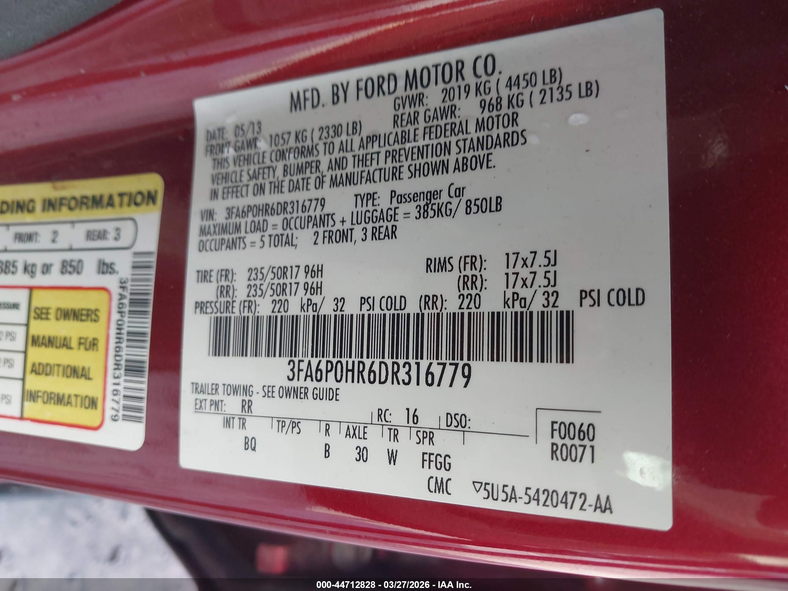 FORD FUSION image 9