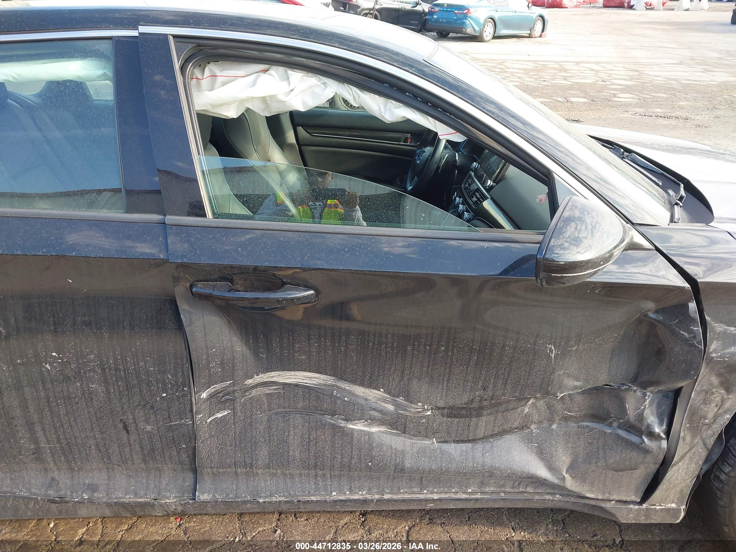 HONDA ACCORD image 5