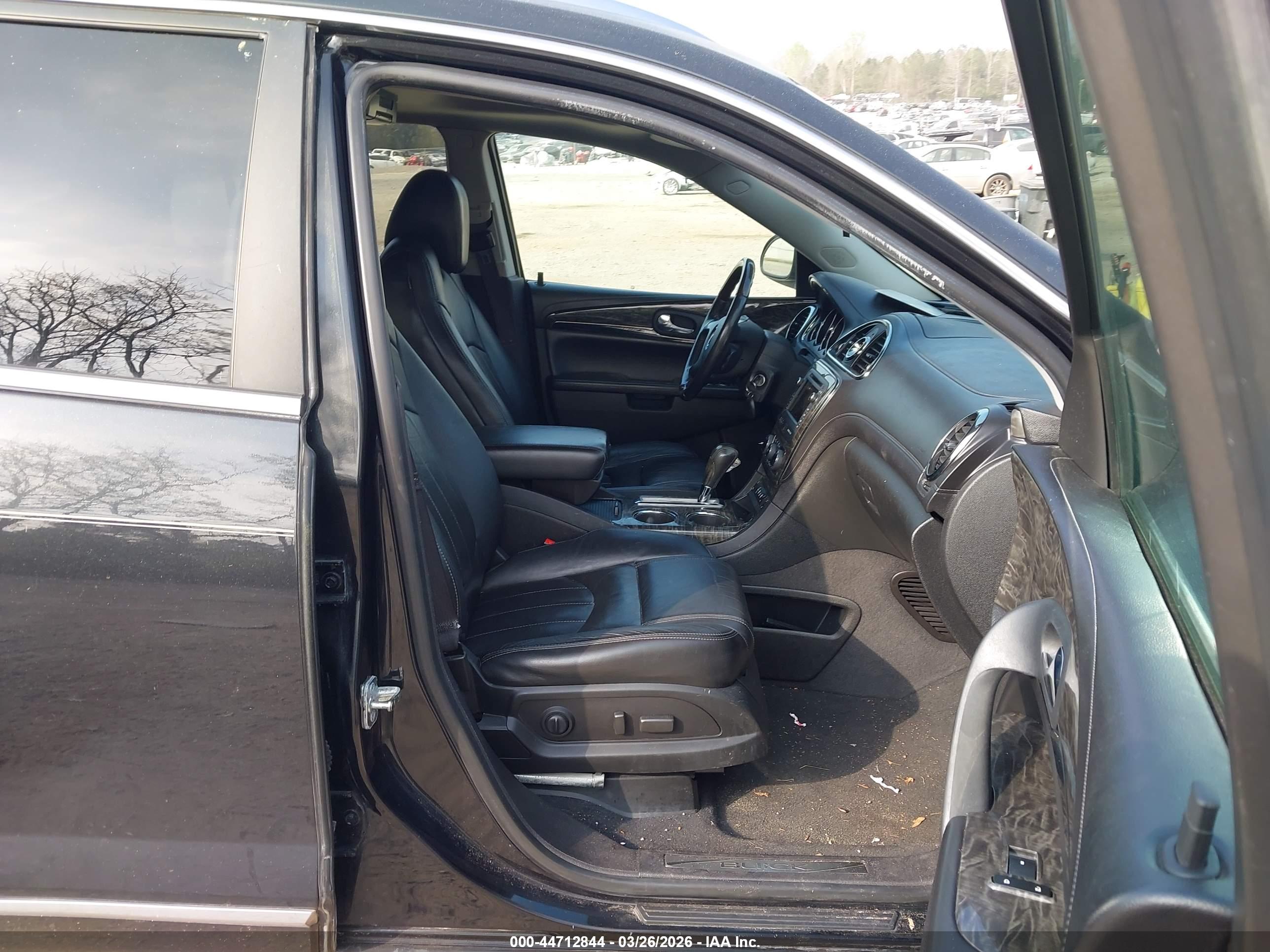 BUICK ENCLAVE image 5