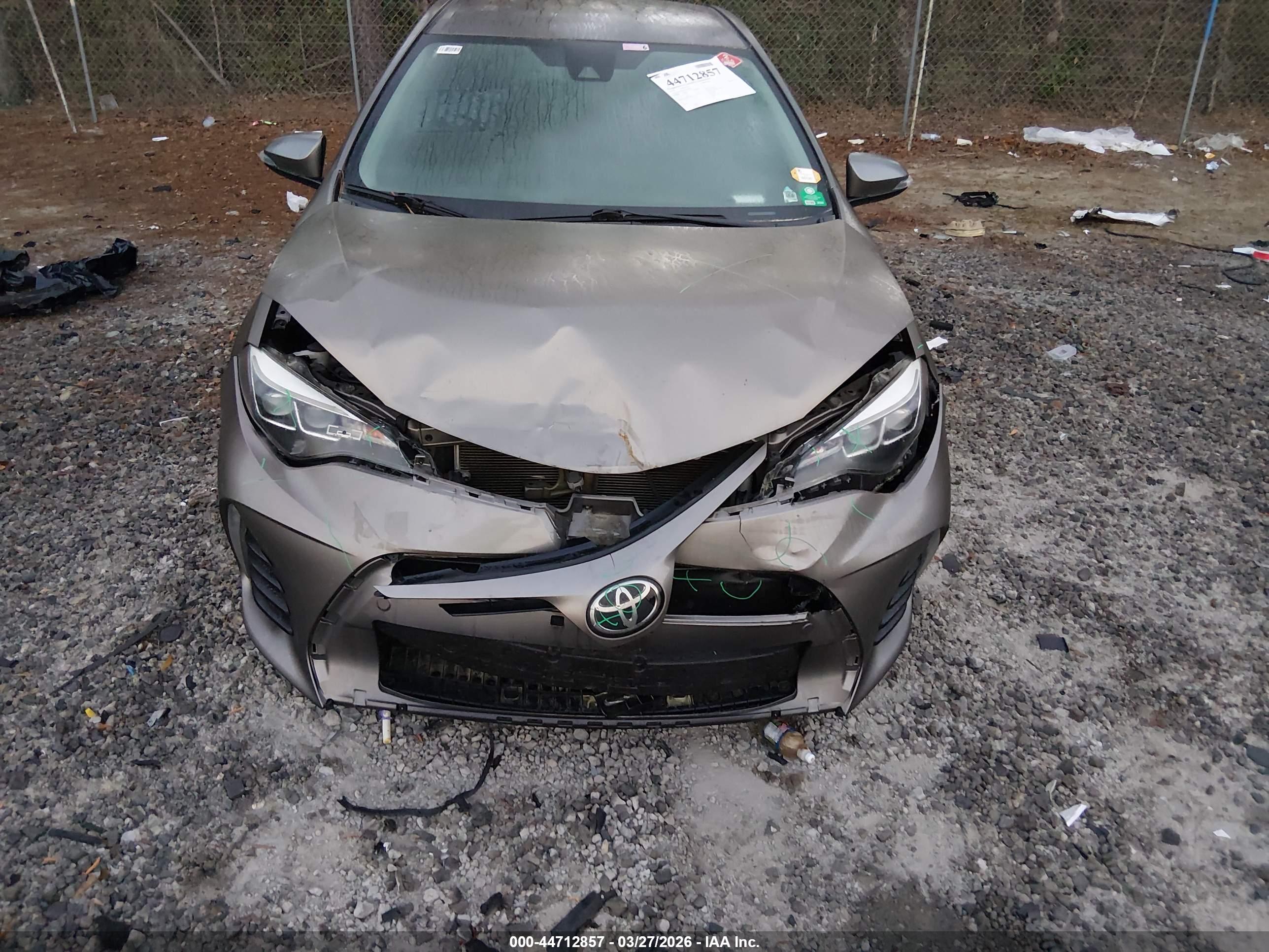 TOYOTA COROLLA image 6