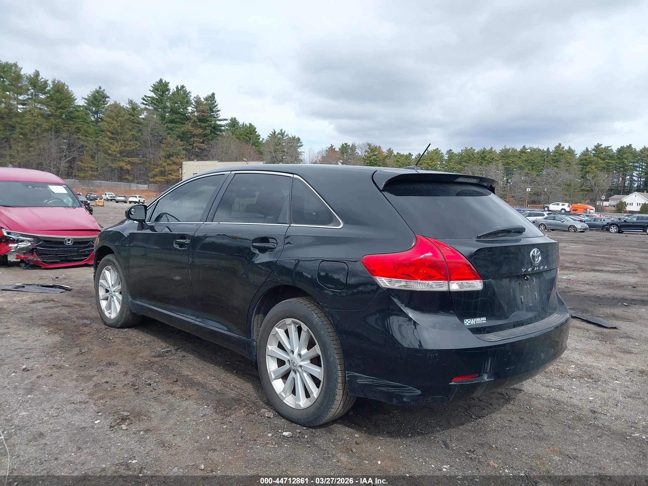 TOYOTA VENZA image 3