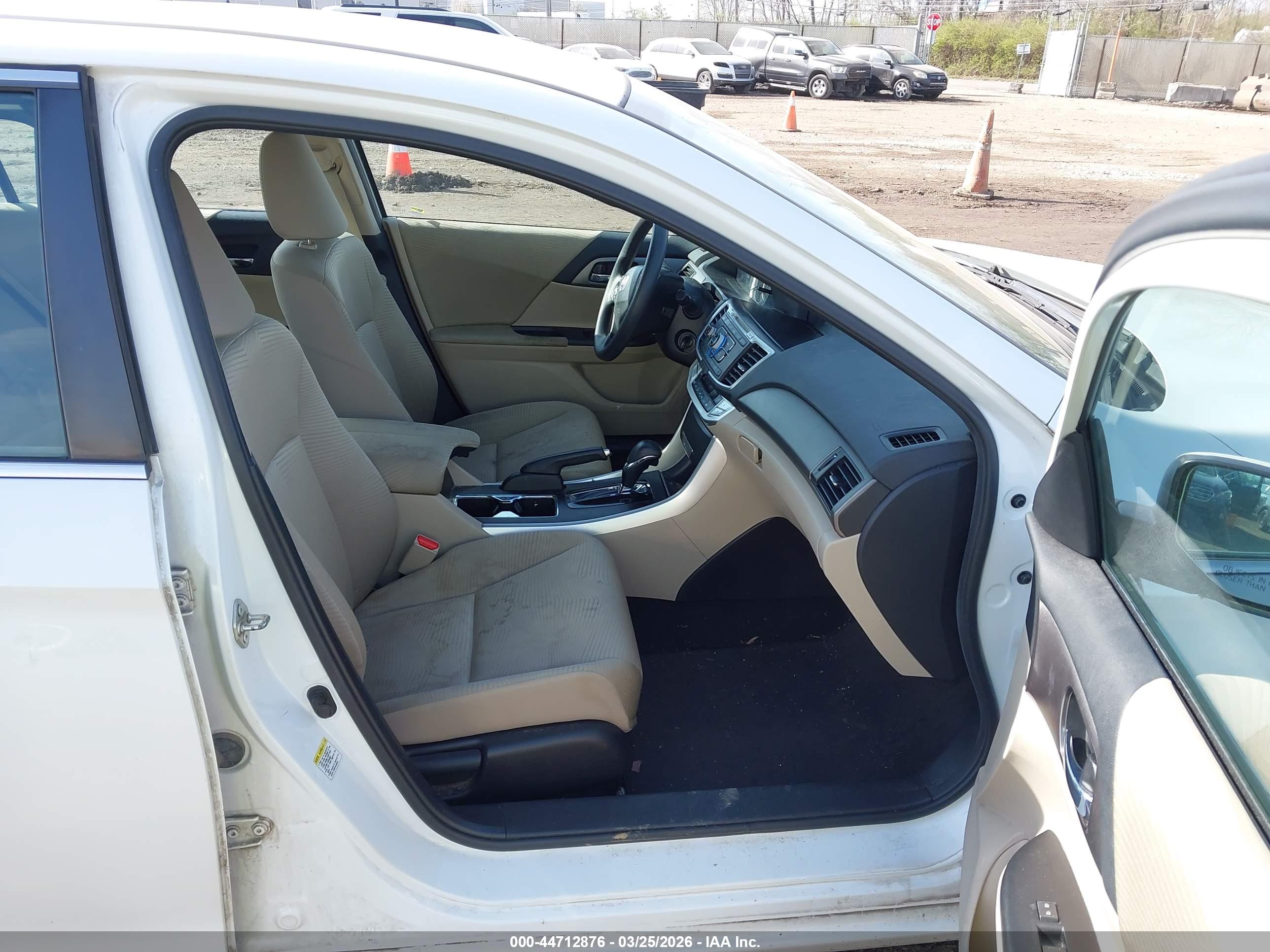 HONDA ACCORD image 5