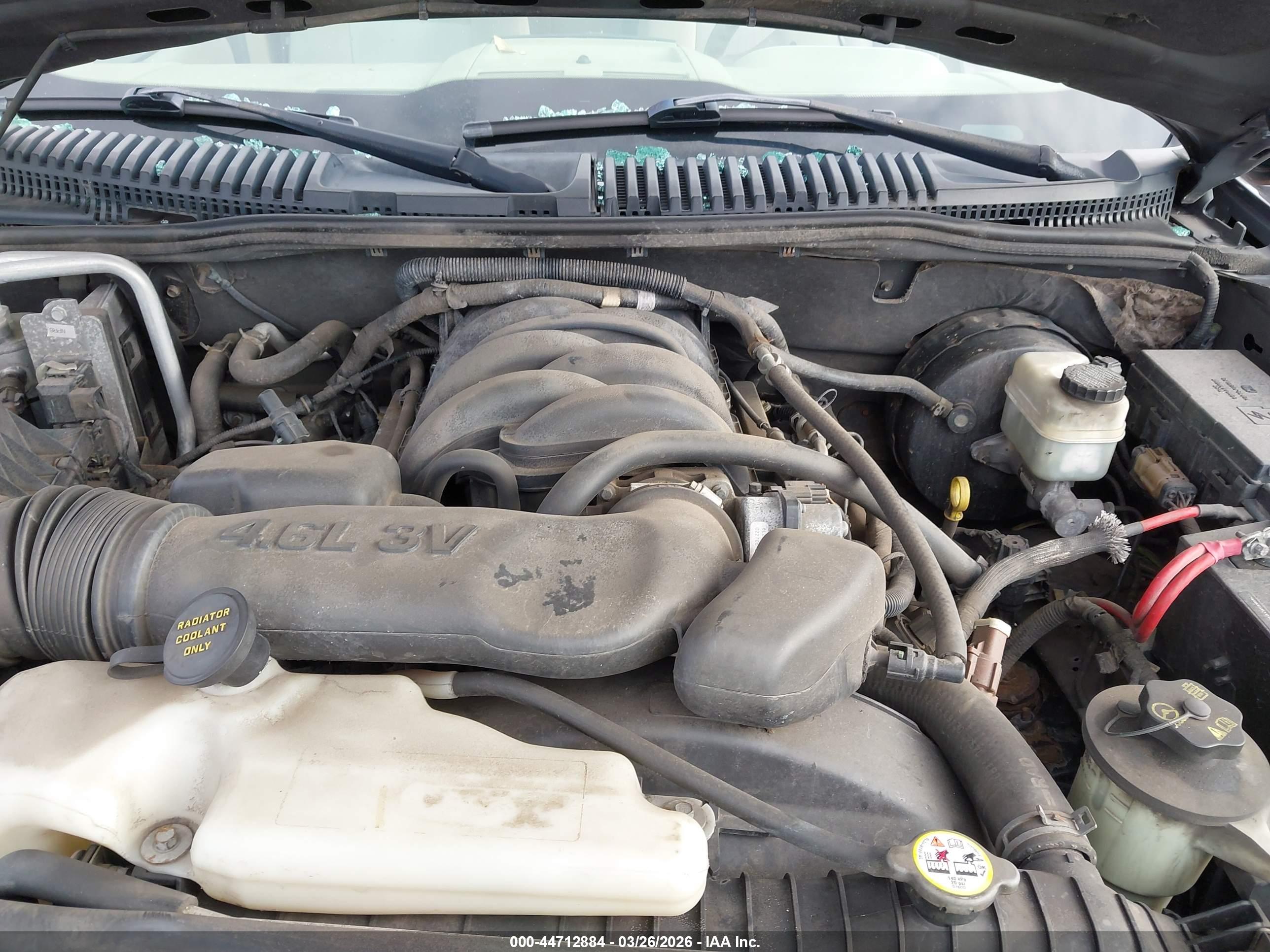 FORD EXPLORER image 10