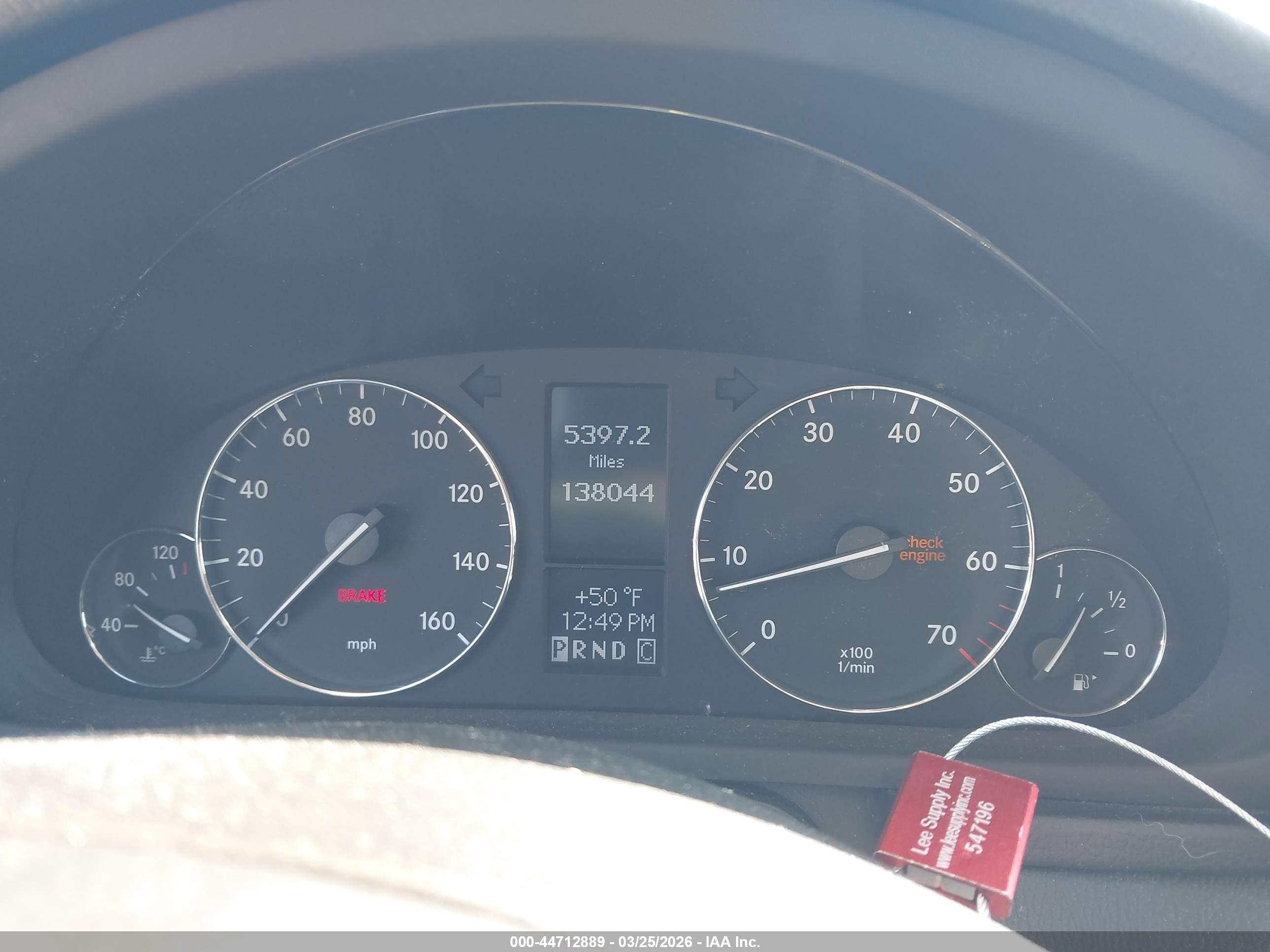 MERCEDES-BENZ C image 7