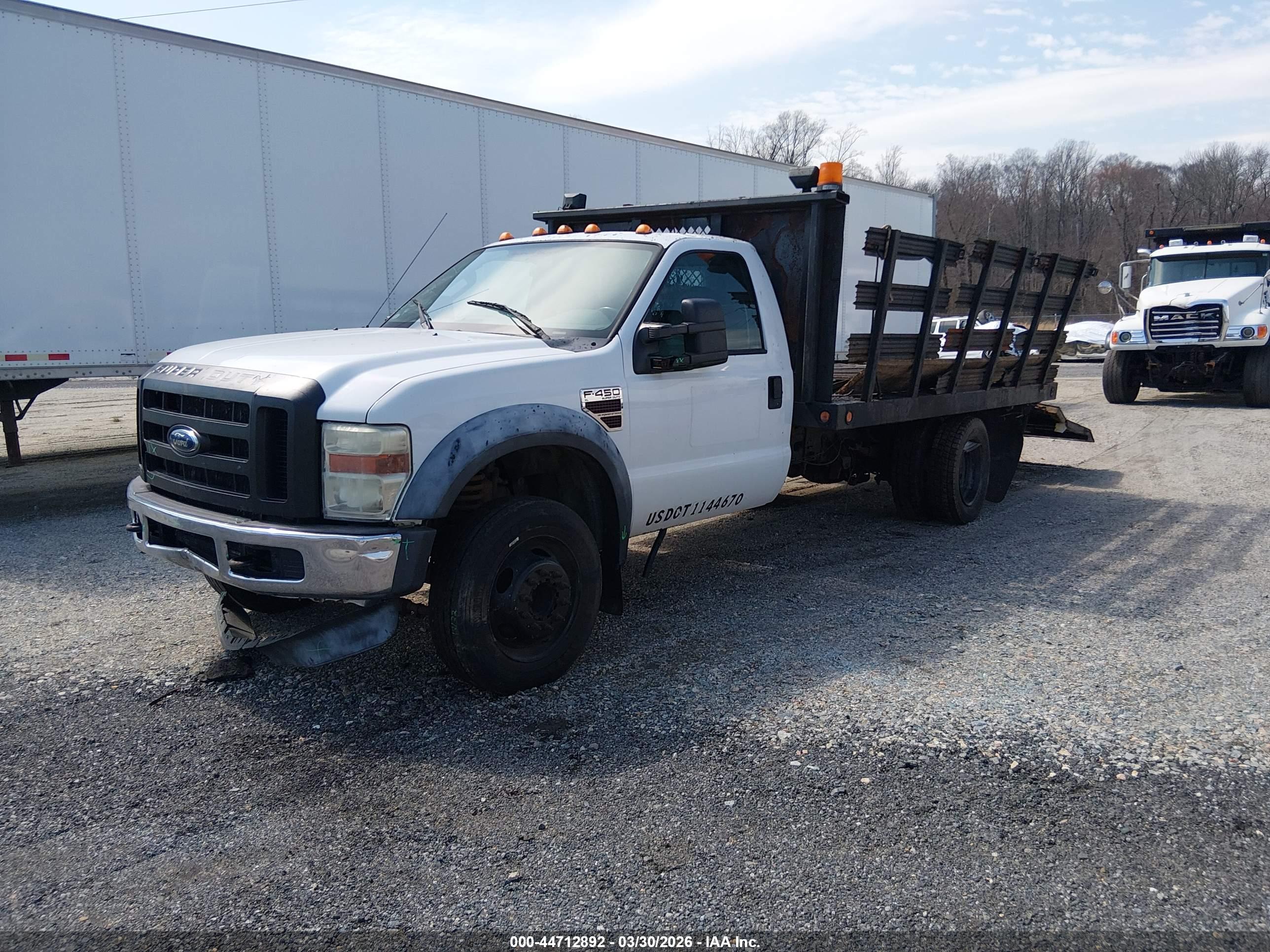 FORD F-450 image 2