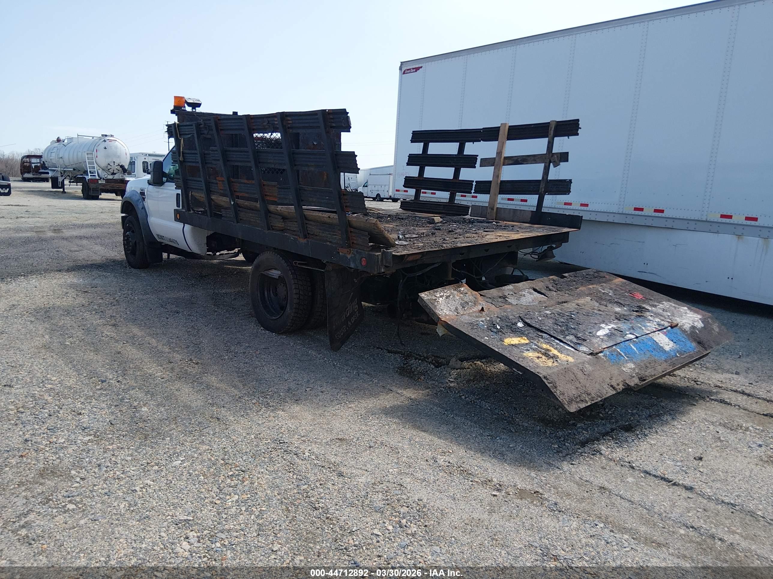 FORD F-450 image 3