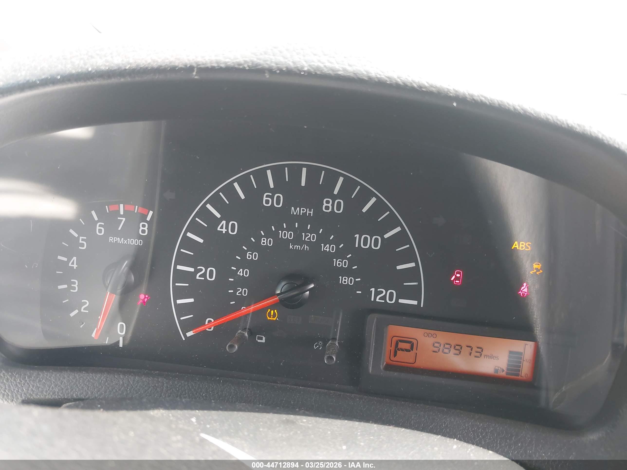 NISSAN NV200 image 7