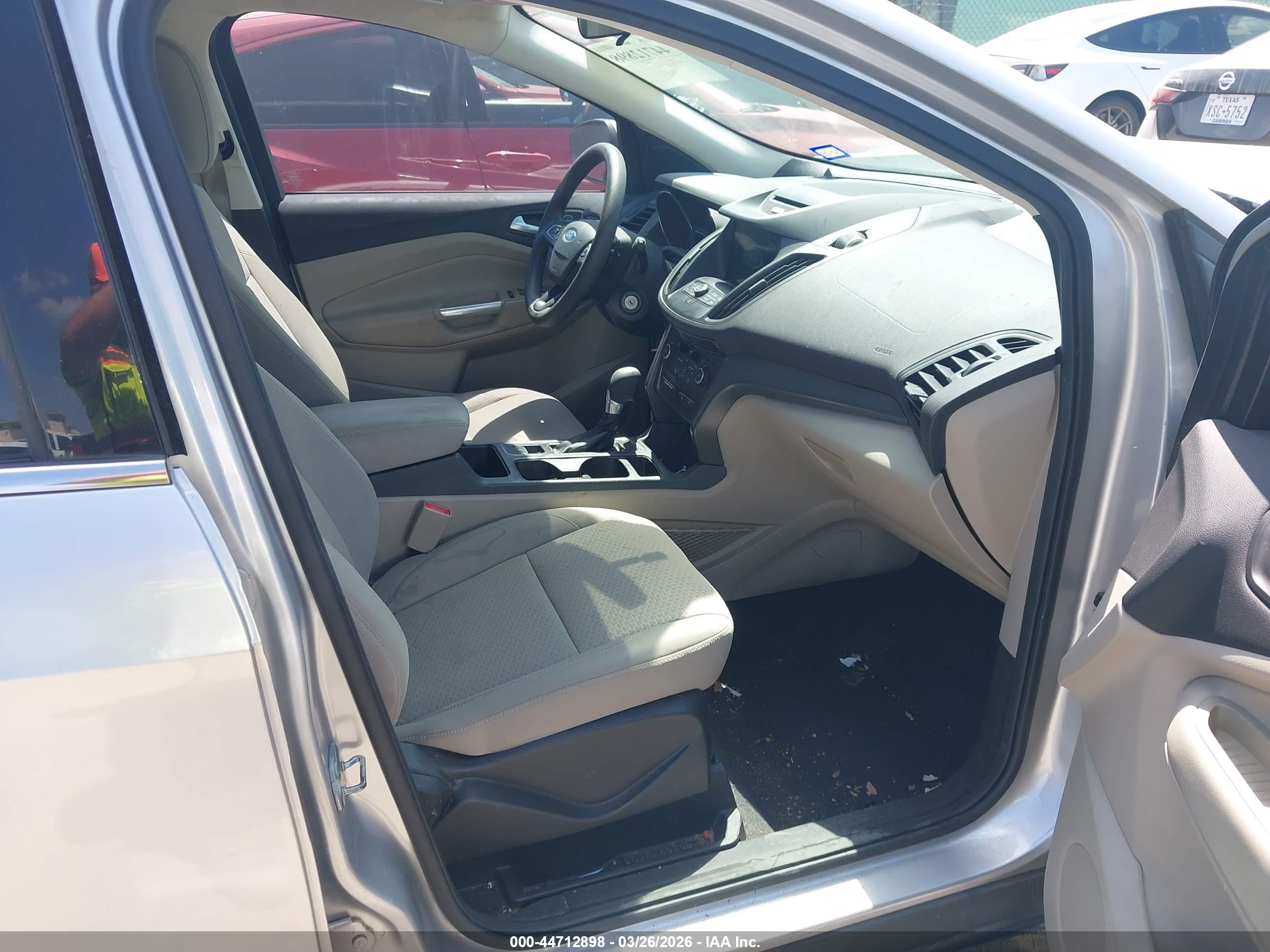 FORD ESCAPE image 5