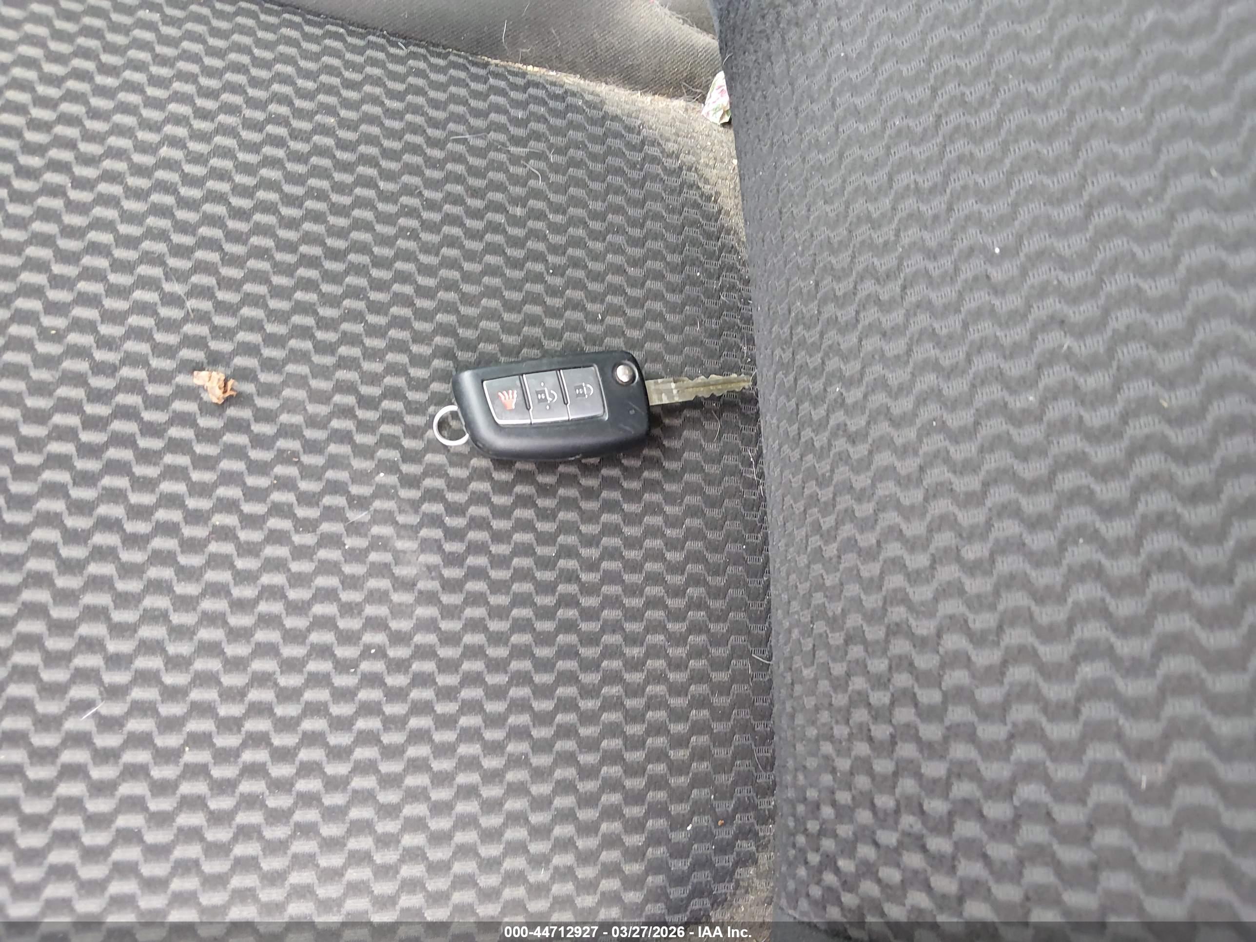 NISSAN ROGUE image 11