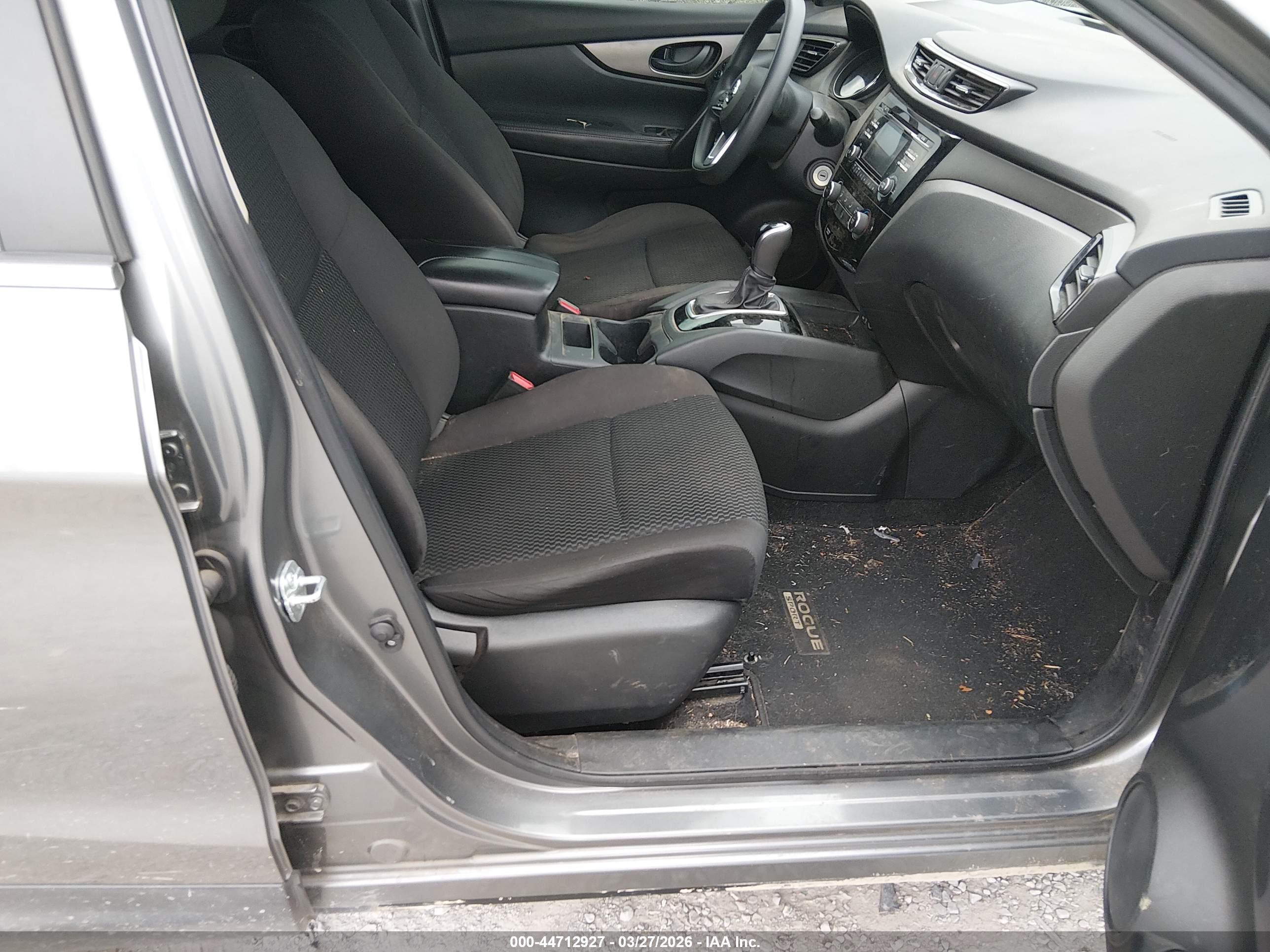 NISSAN ROGUE image 5