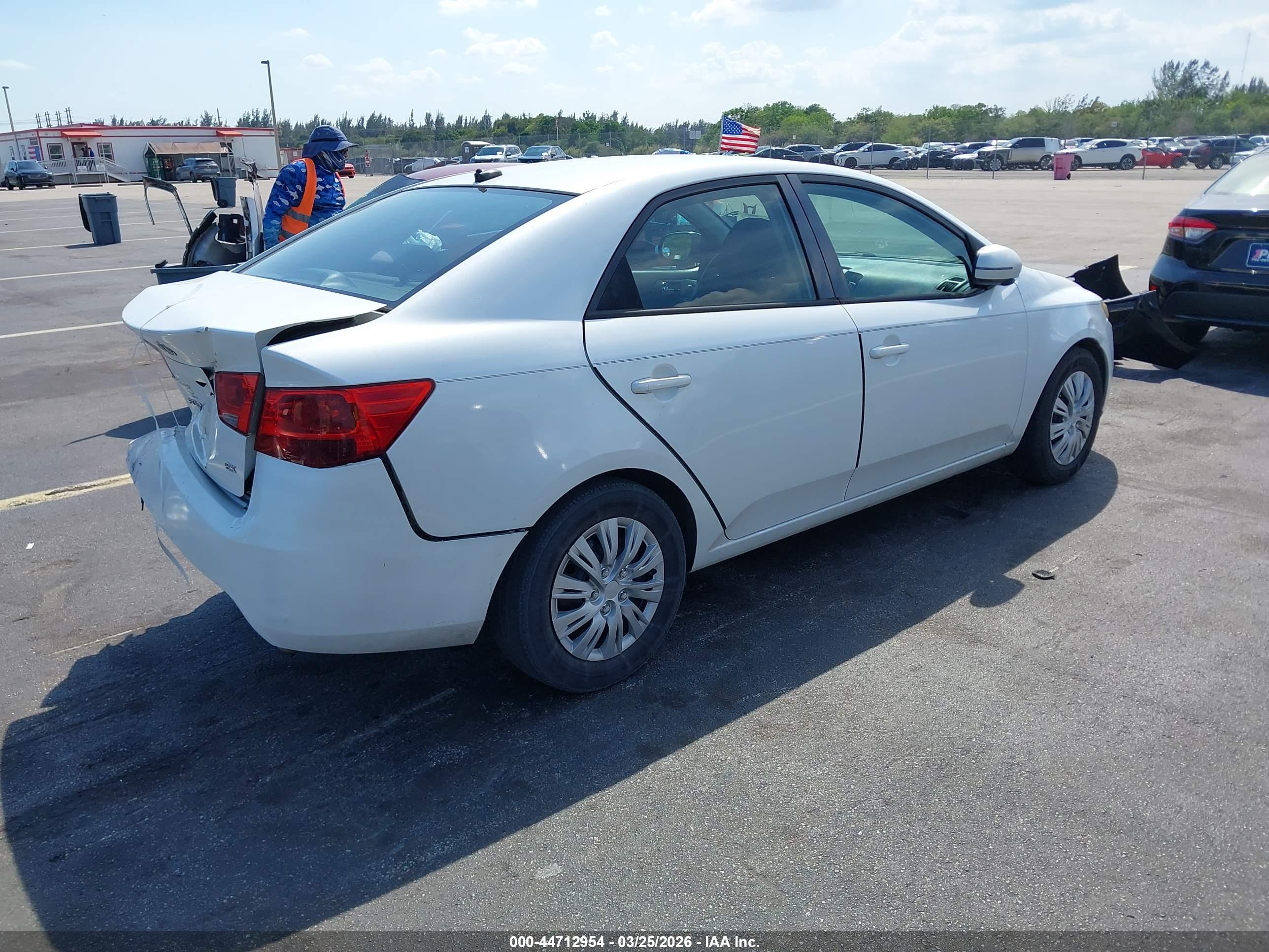 KIA FORTE image 4