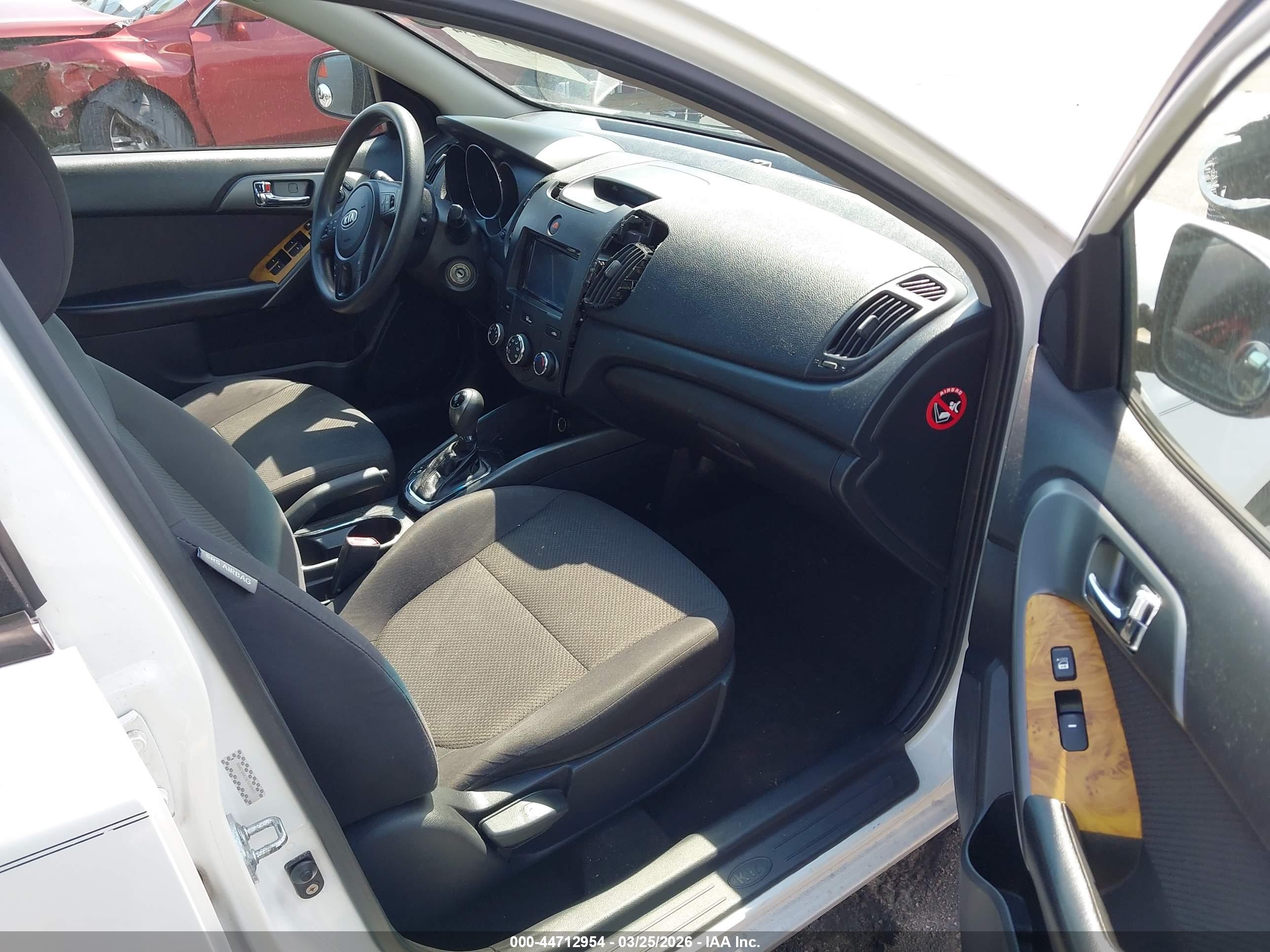 KIA FORTE image 5