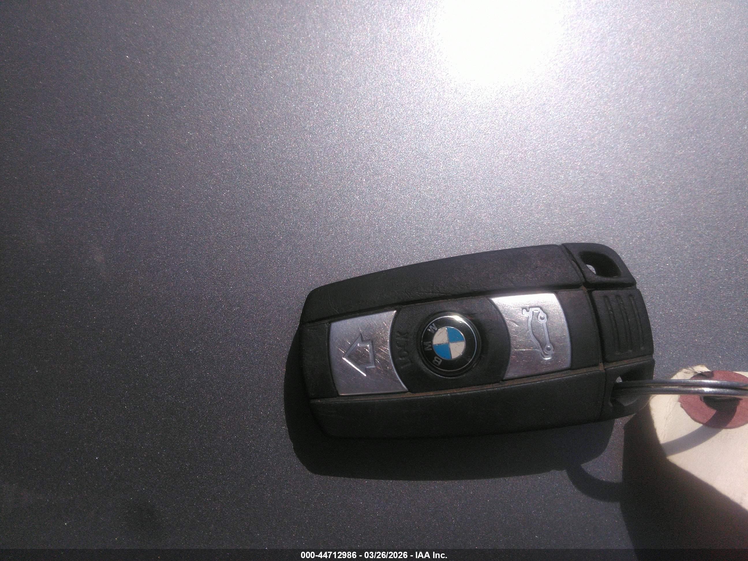 BMW 328I image 11