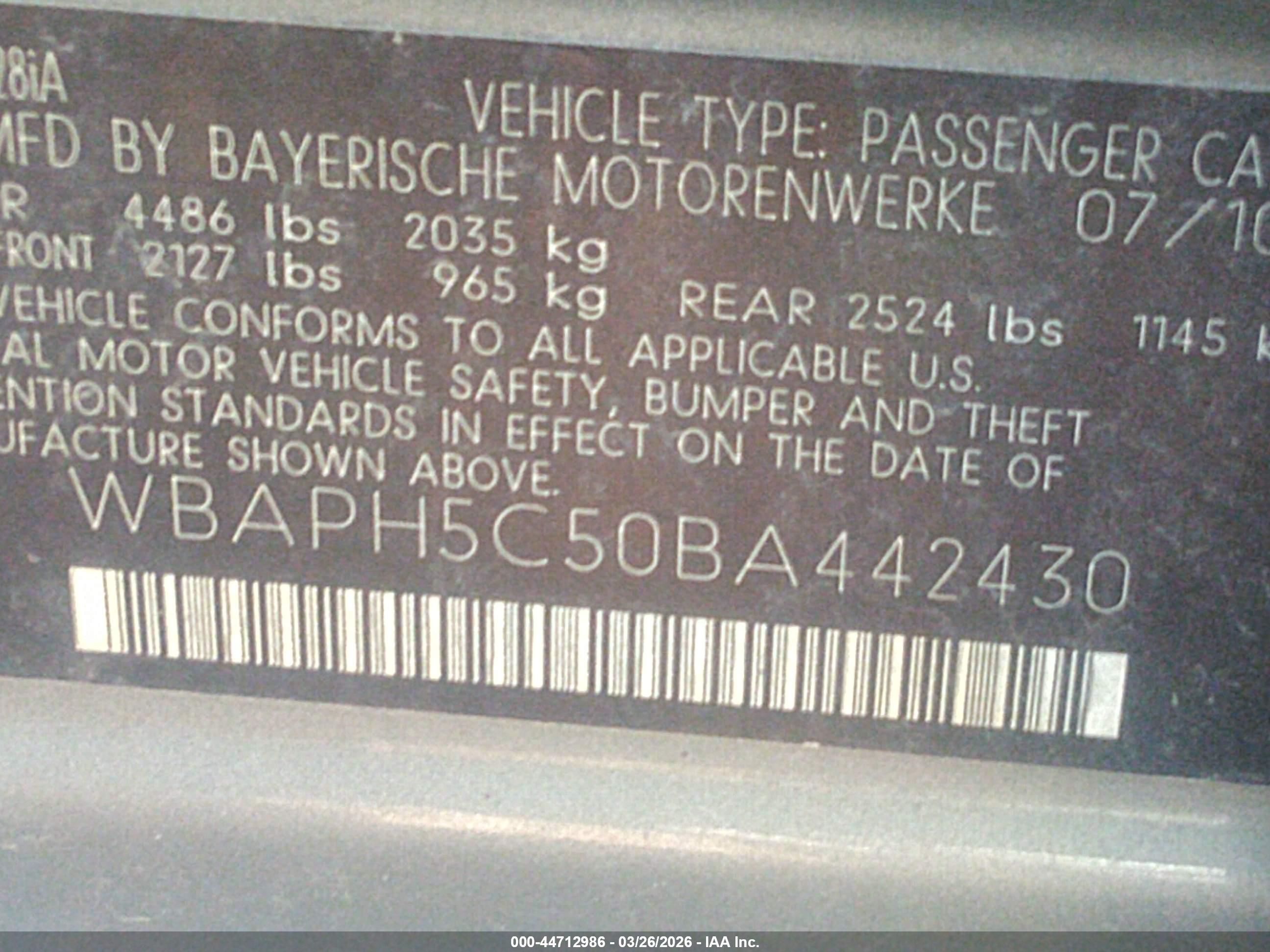 BMW 328I image 9