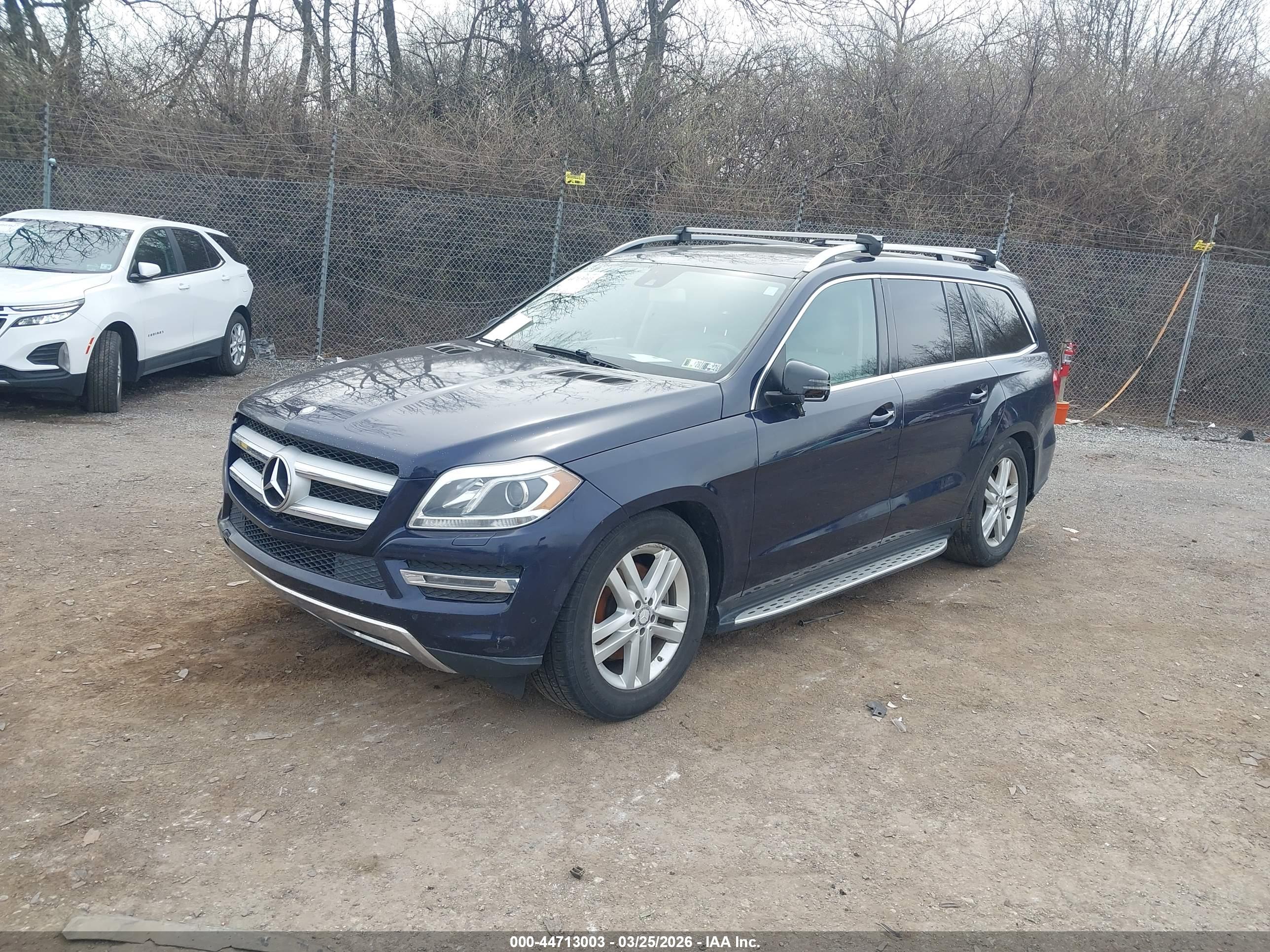 MERCEDES-BENZ GL image 2