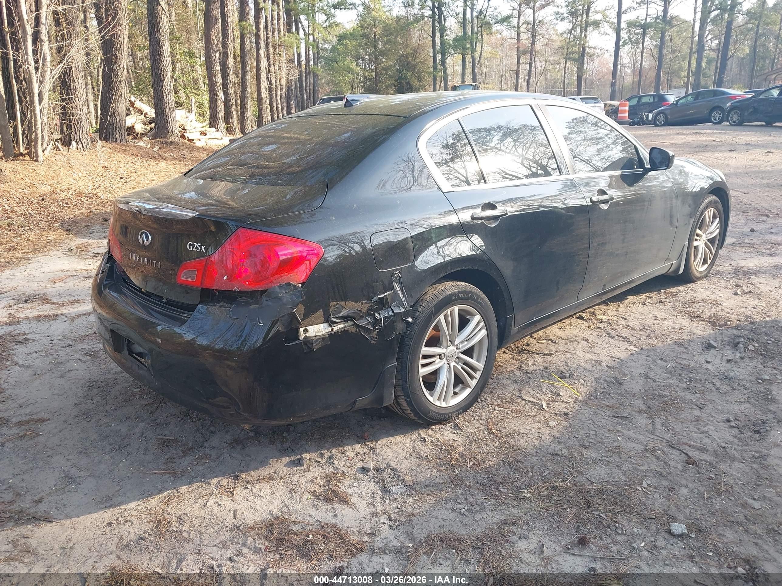 INFINITI G25X image 4