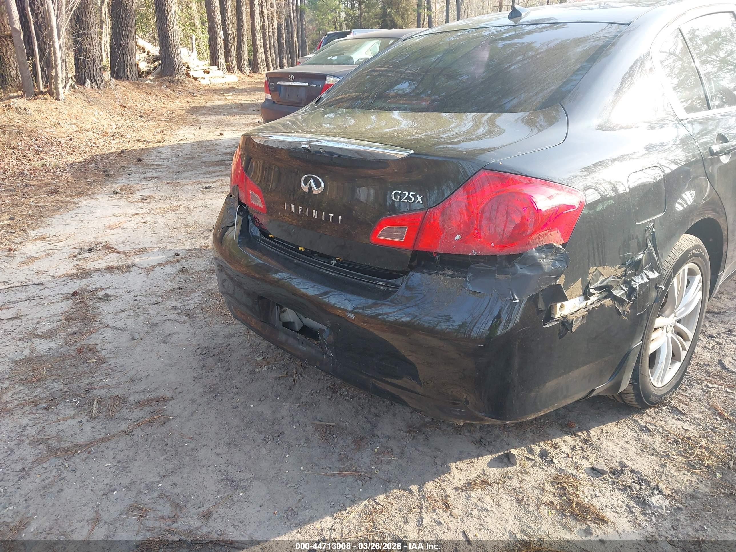 INFINITI G25X image 6