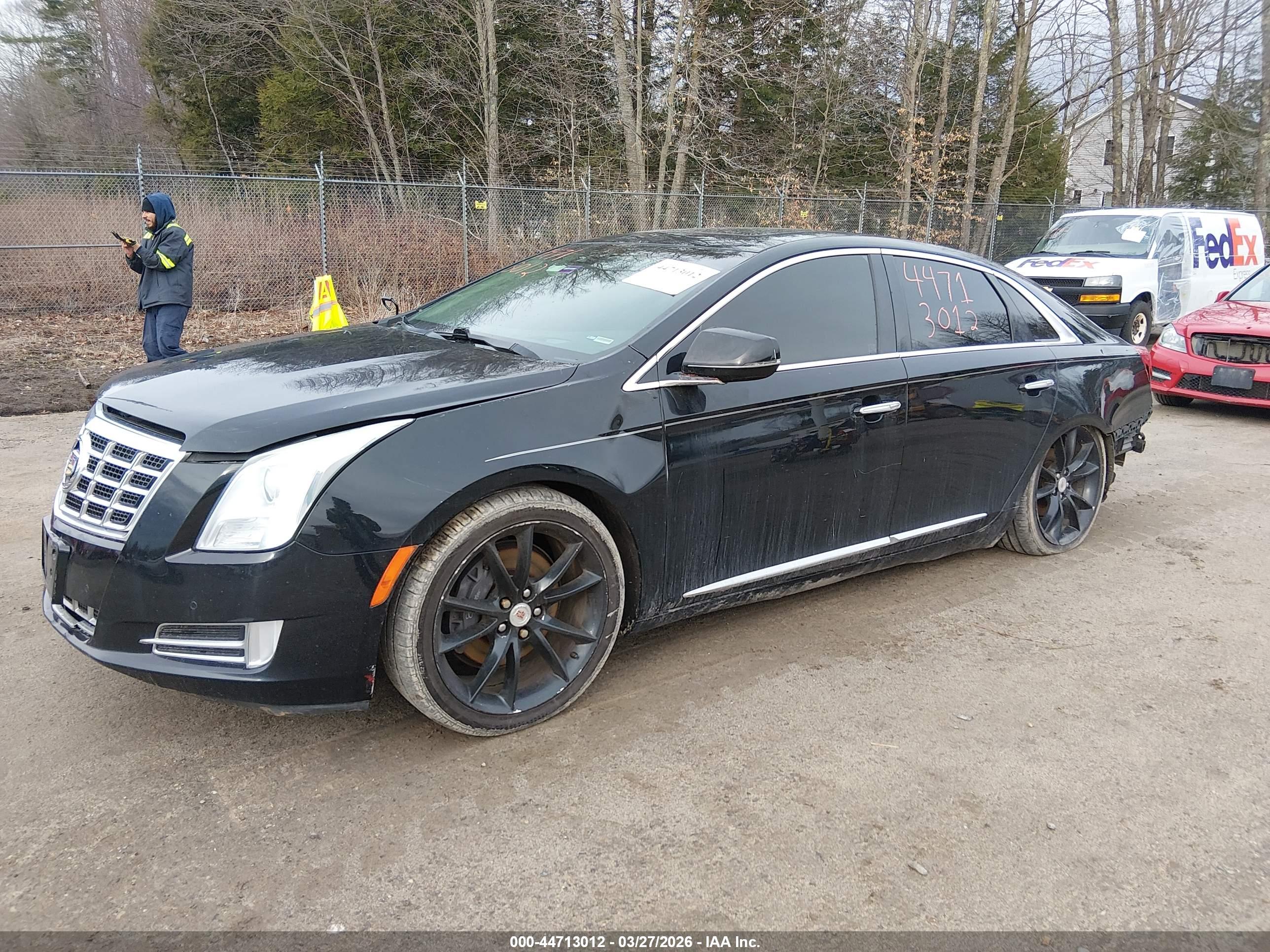CADILLAC XTS image 2
