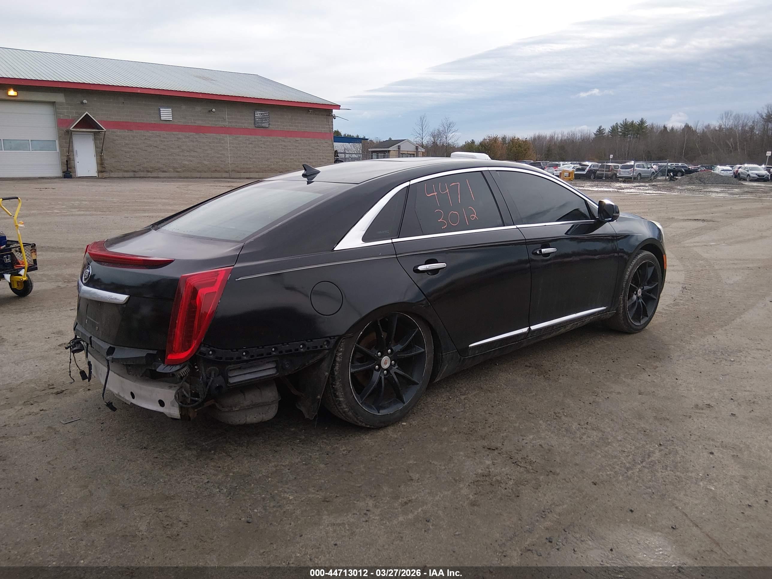 CADILLAC XTS image 4