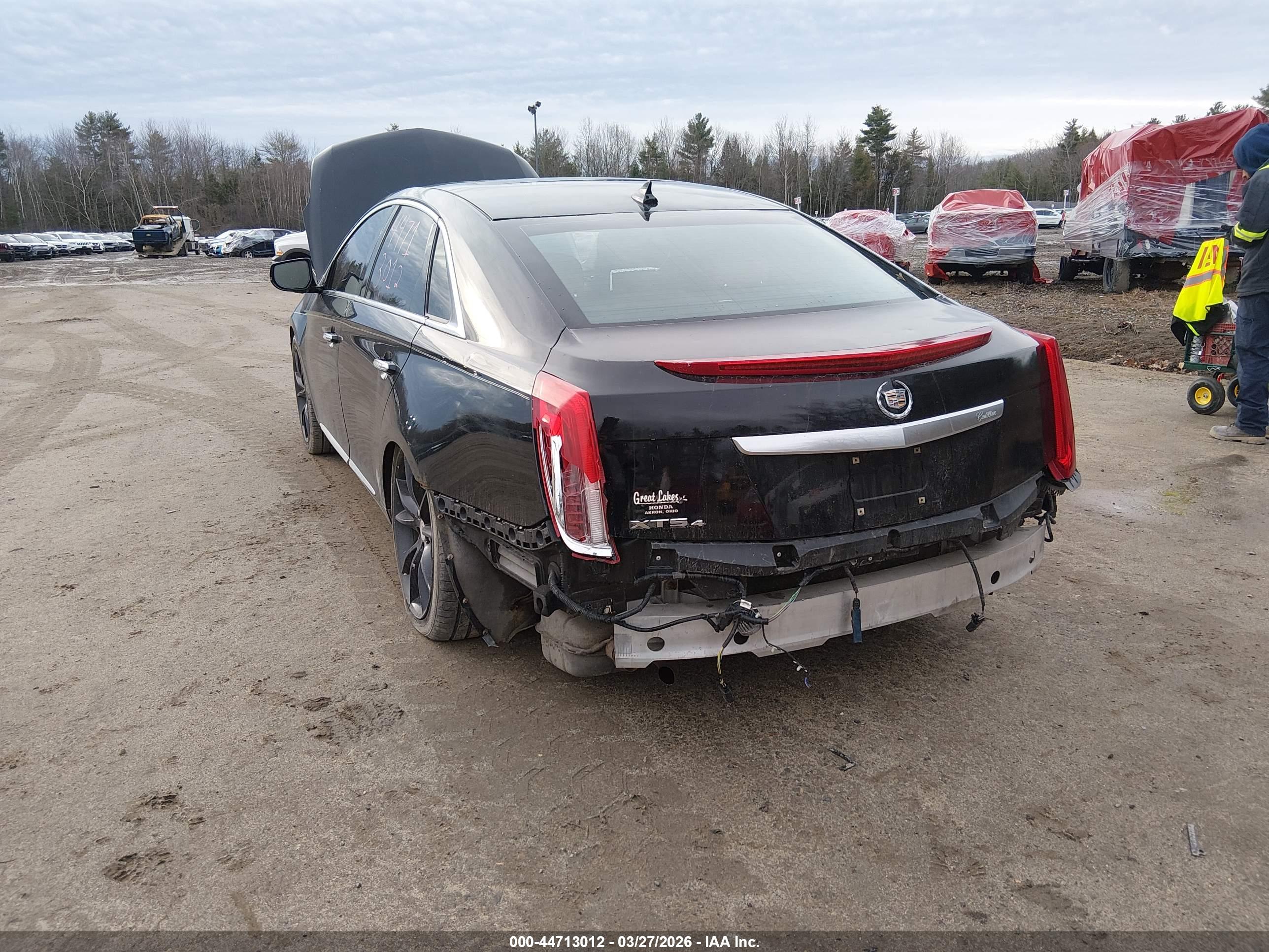 CADILLAC XTS image 6
