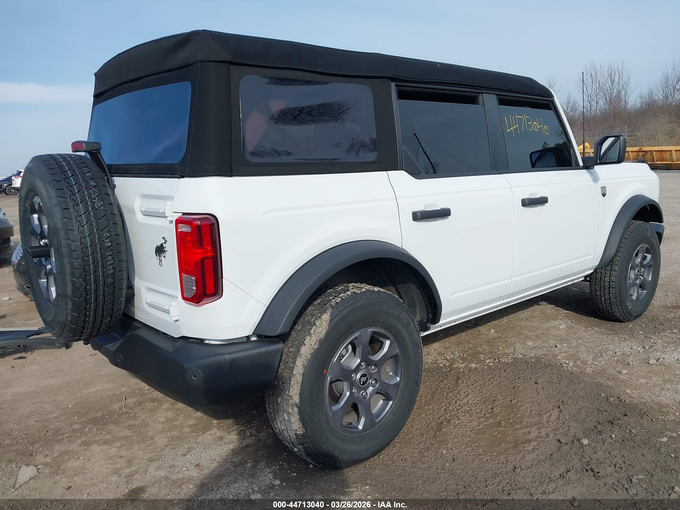 FORD BRONCO image 4