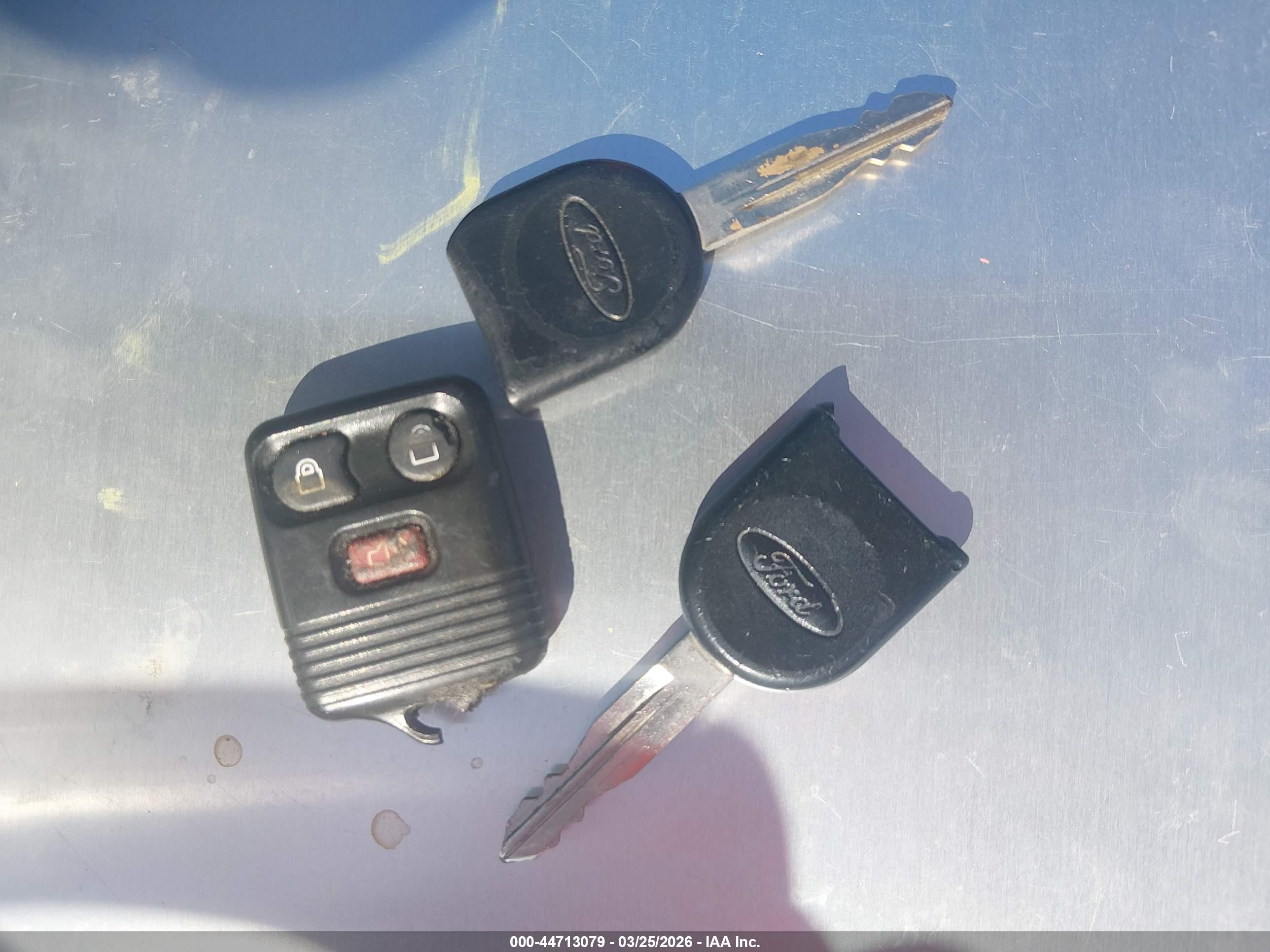 FORD ESCAPE image 11