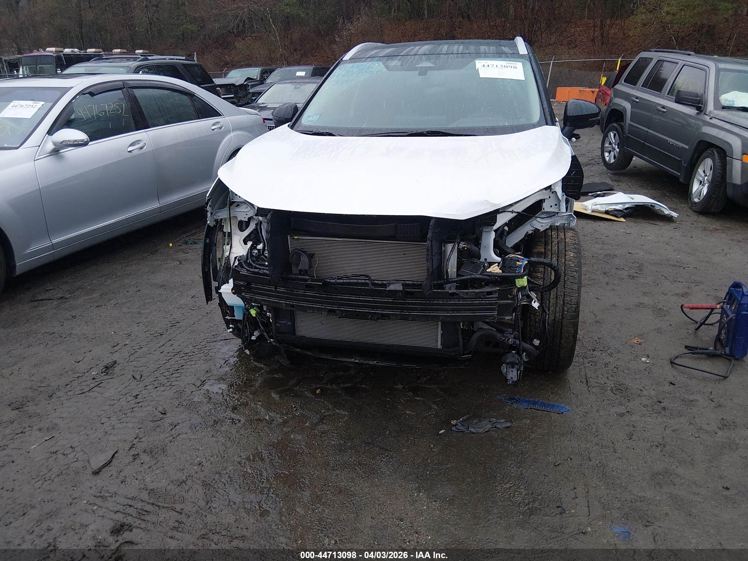 NISSAN ROGUE image 6