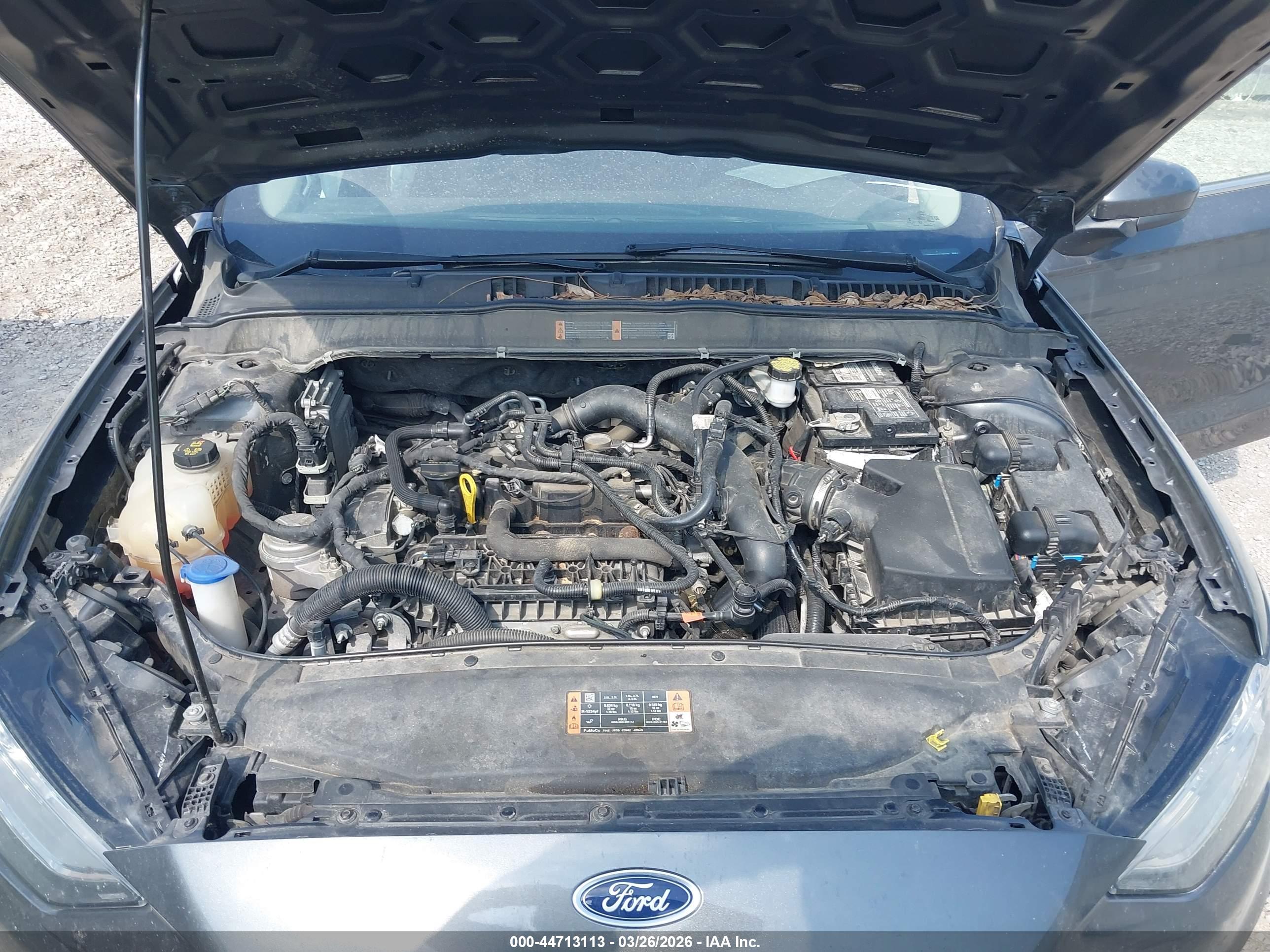 FORD FUSION image 10