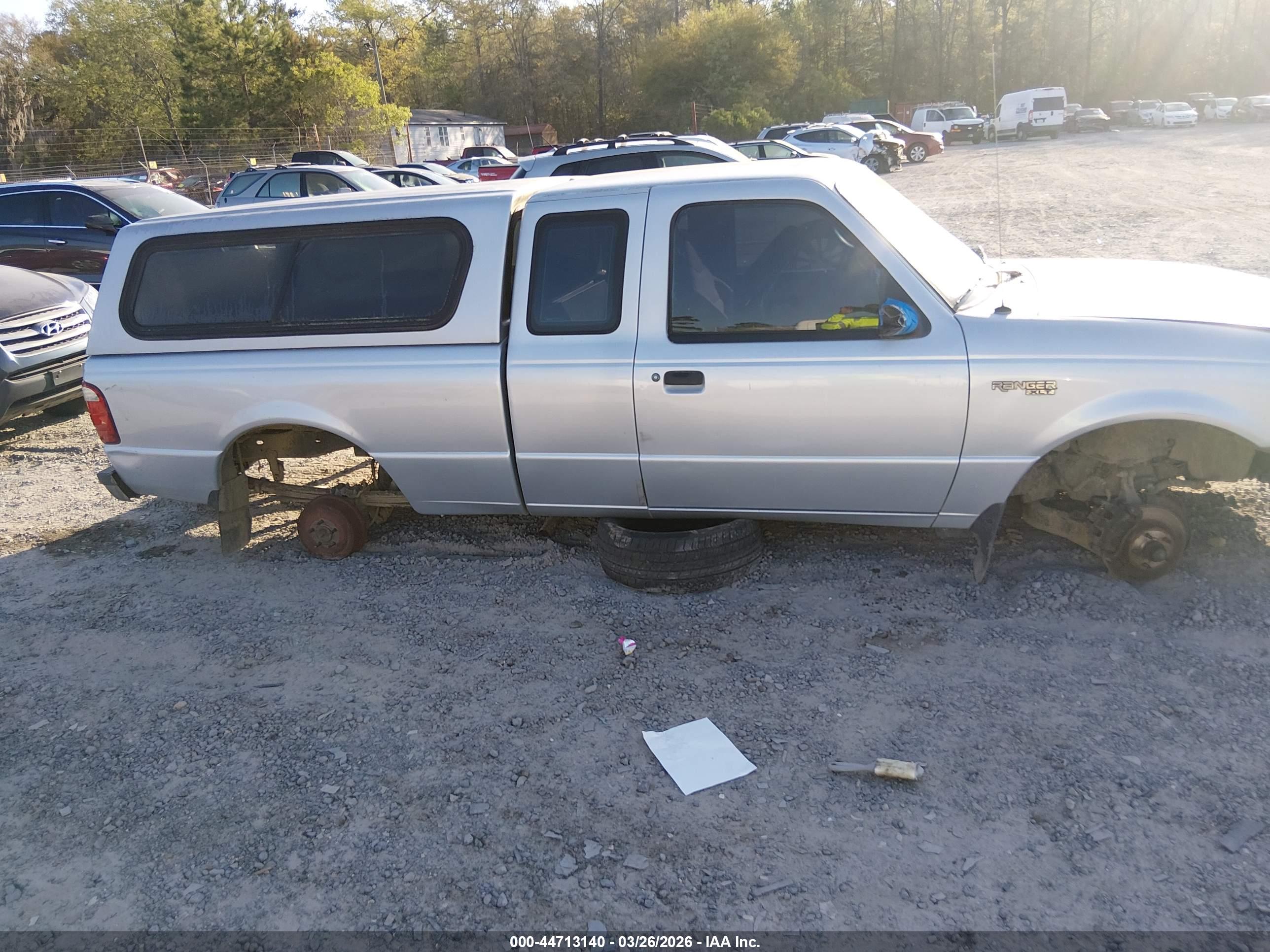 FORD RANGER image 6