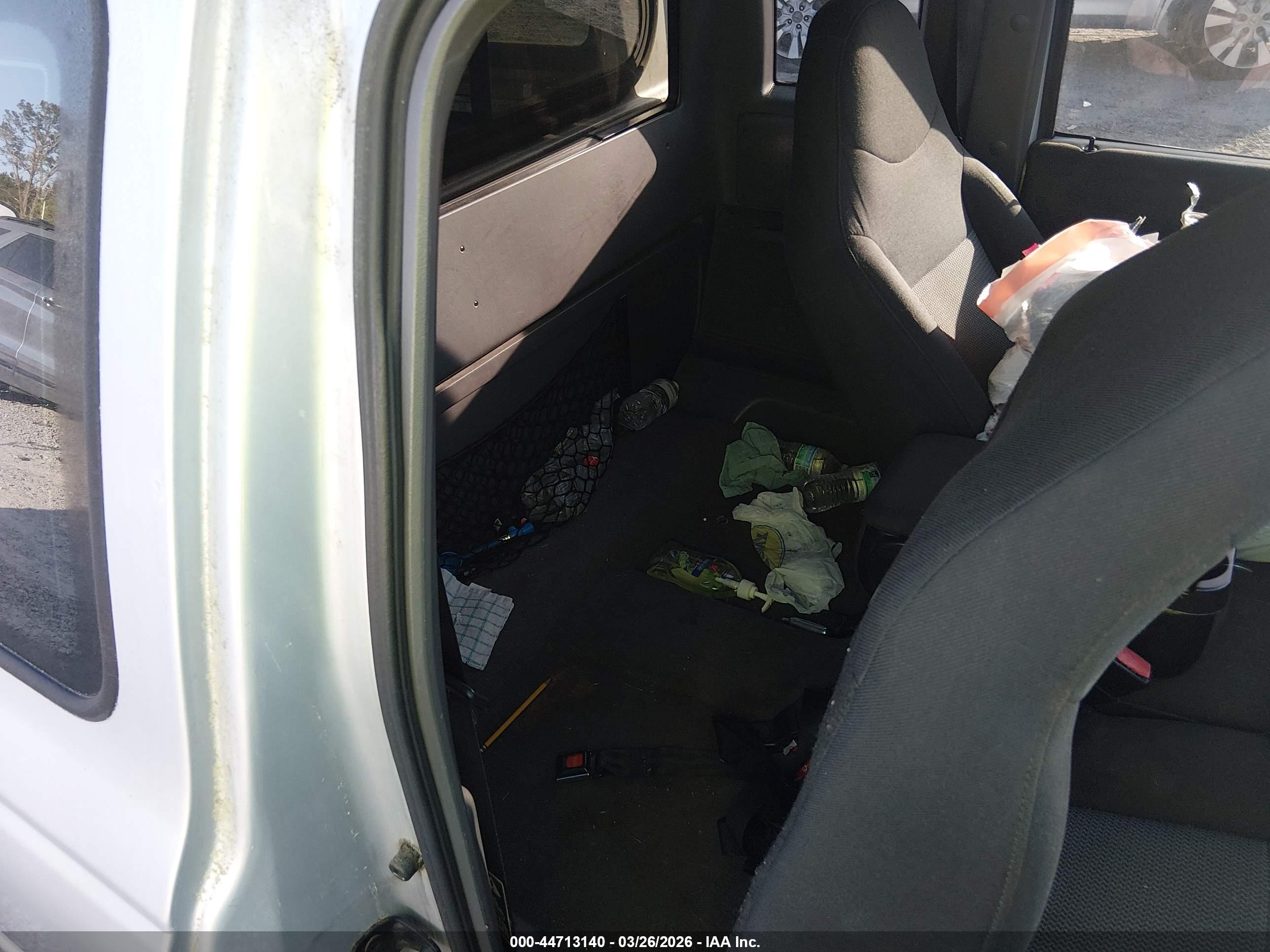 FORD RANGER image 8