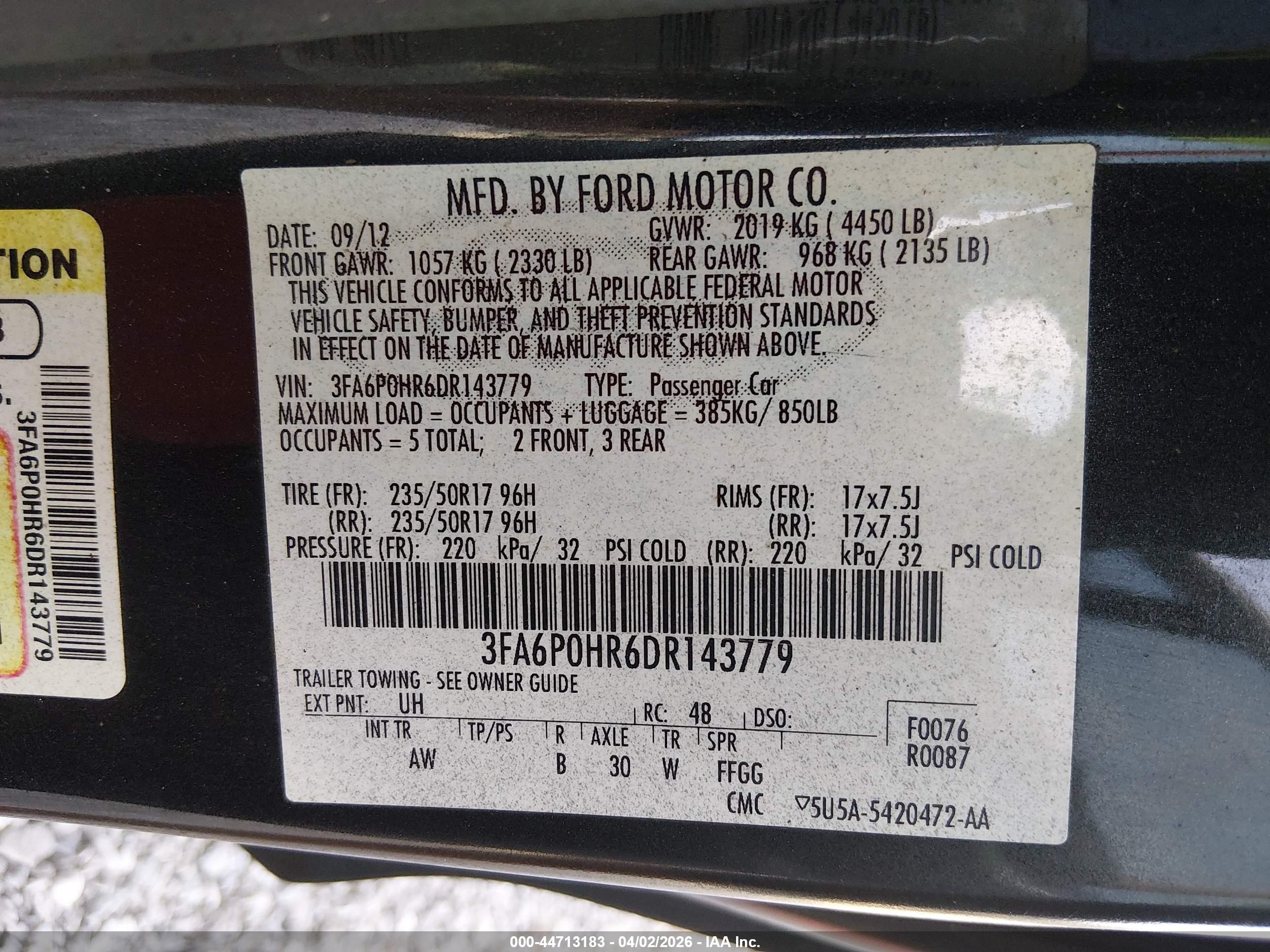 FORD FUSION image 9
