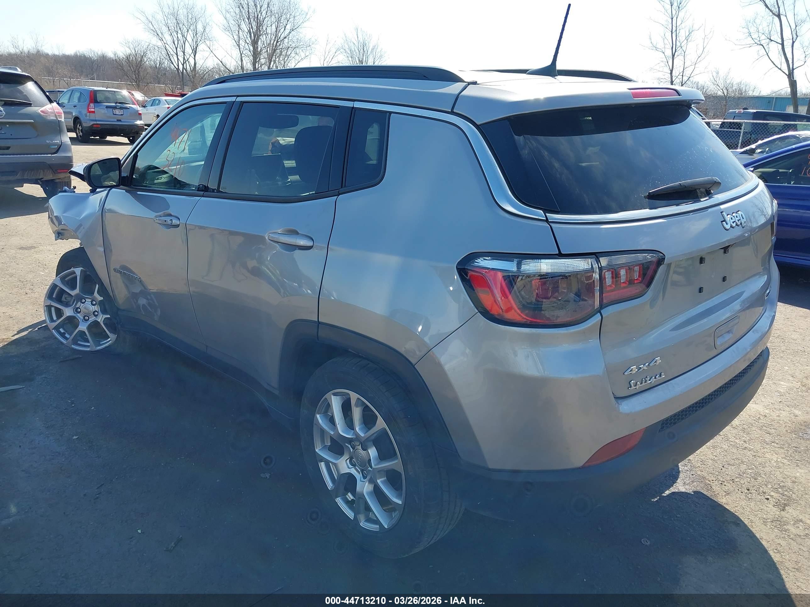 JEEP COMPASS image 3