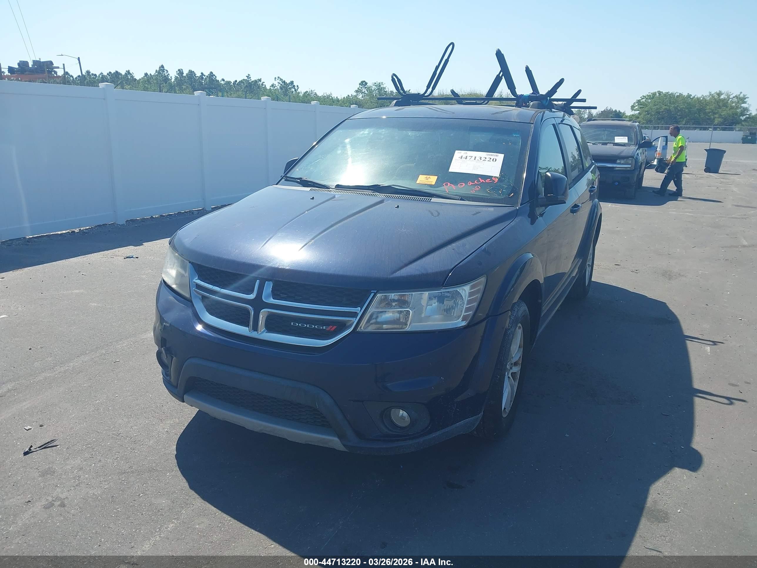 DODGE JOURNEY image 2