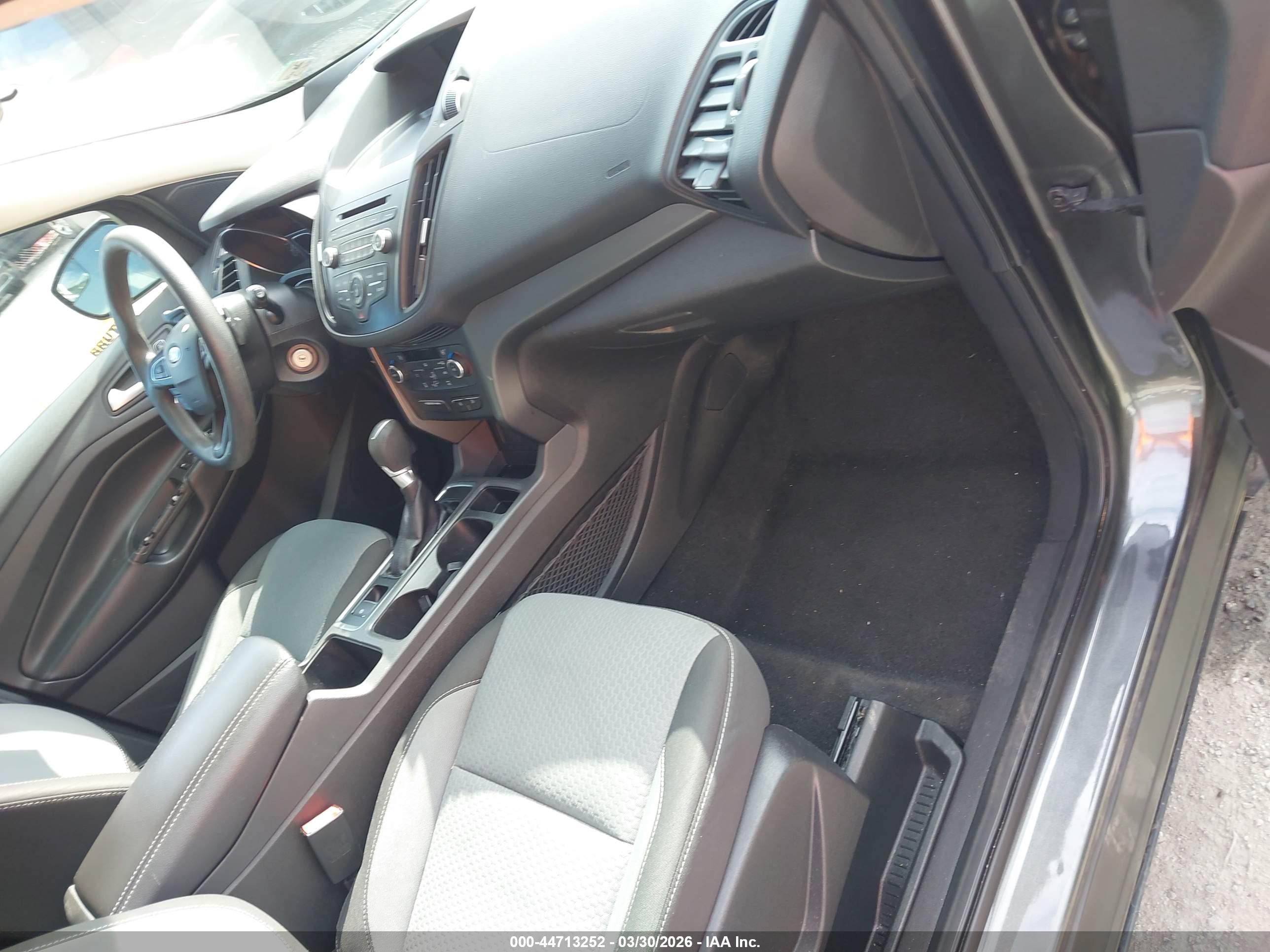 FORD ESCAPE image 5