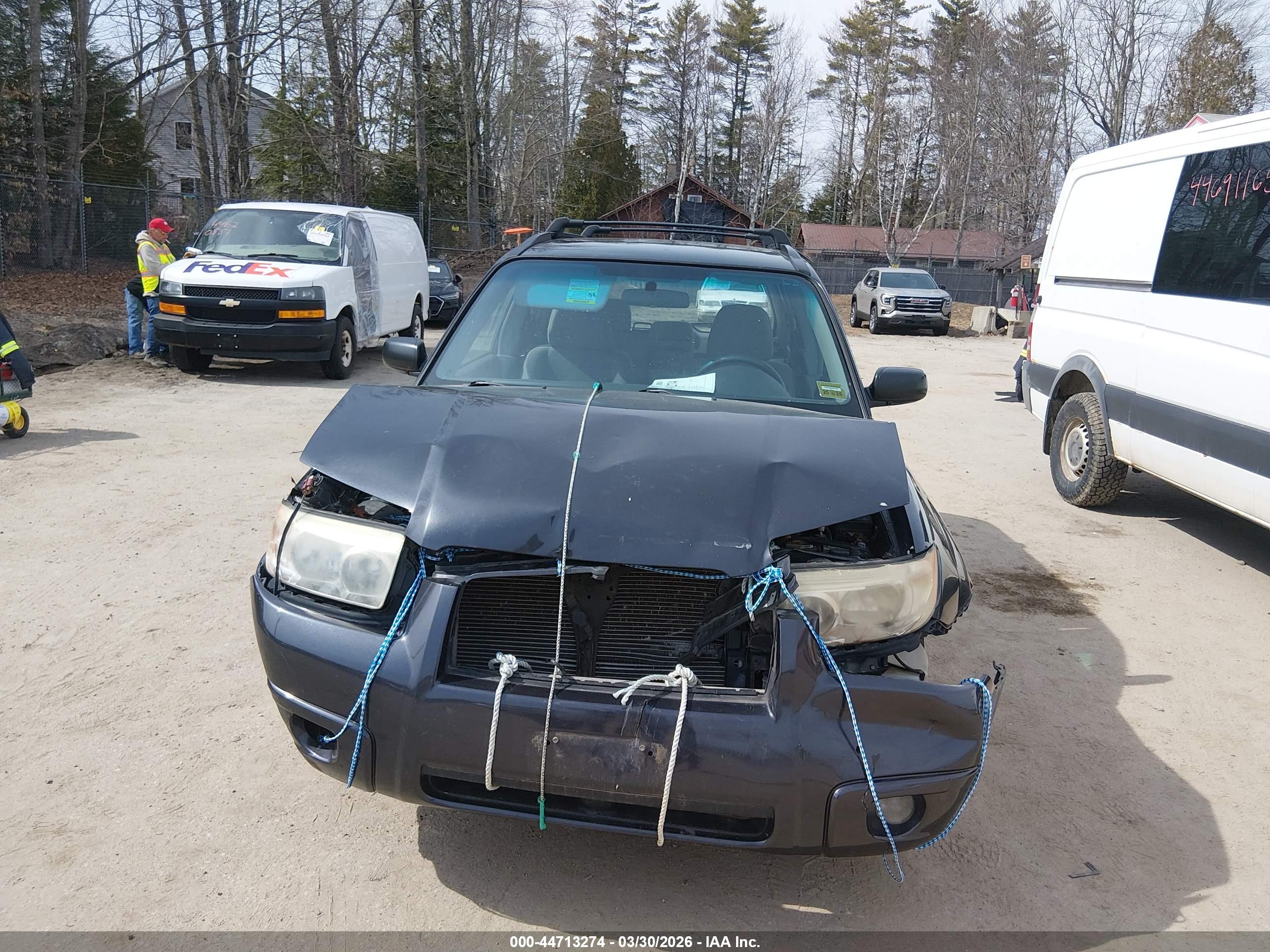 SUBARU FORESTER image 6