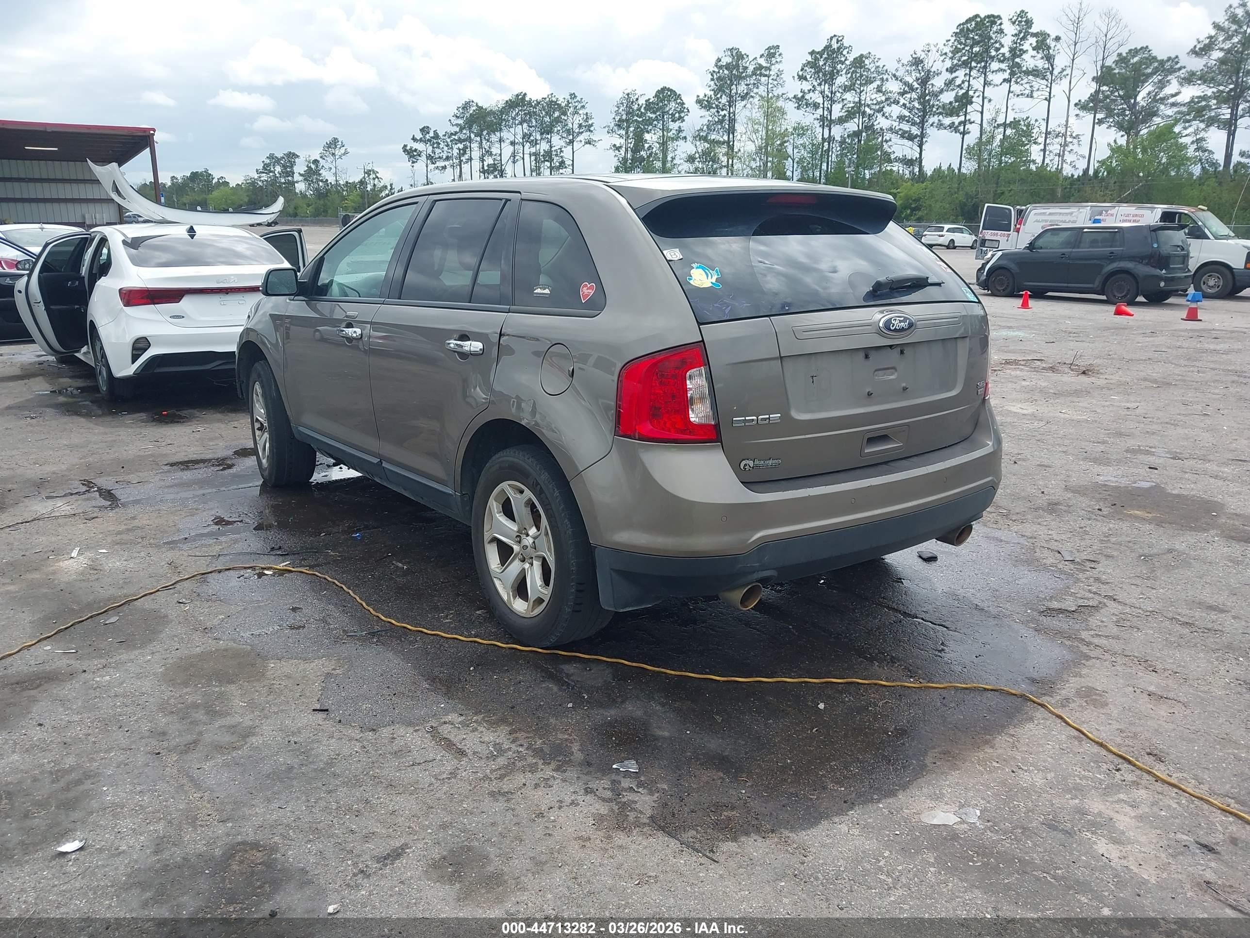 FORD EDGE image 3