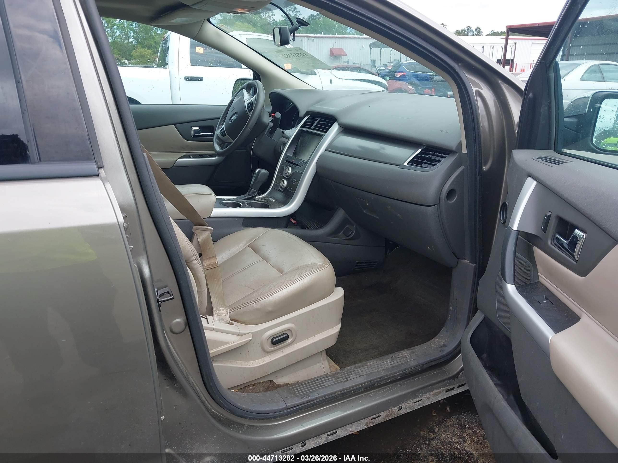 FORD EDGE image 5