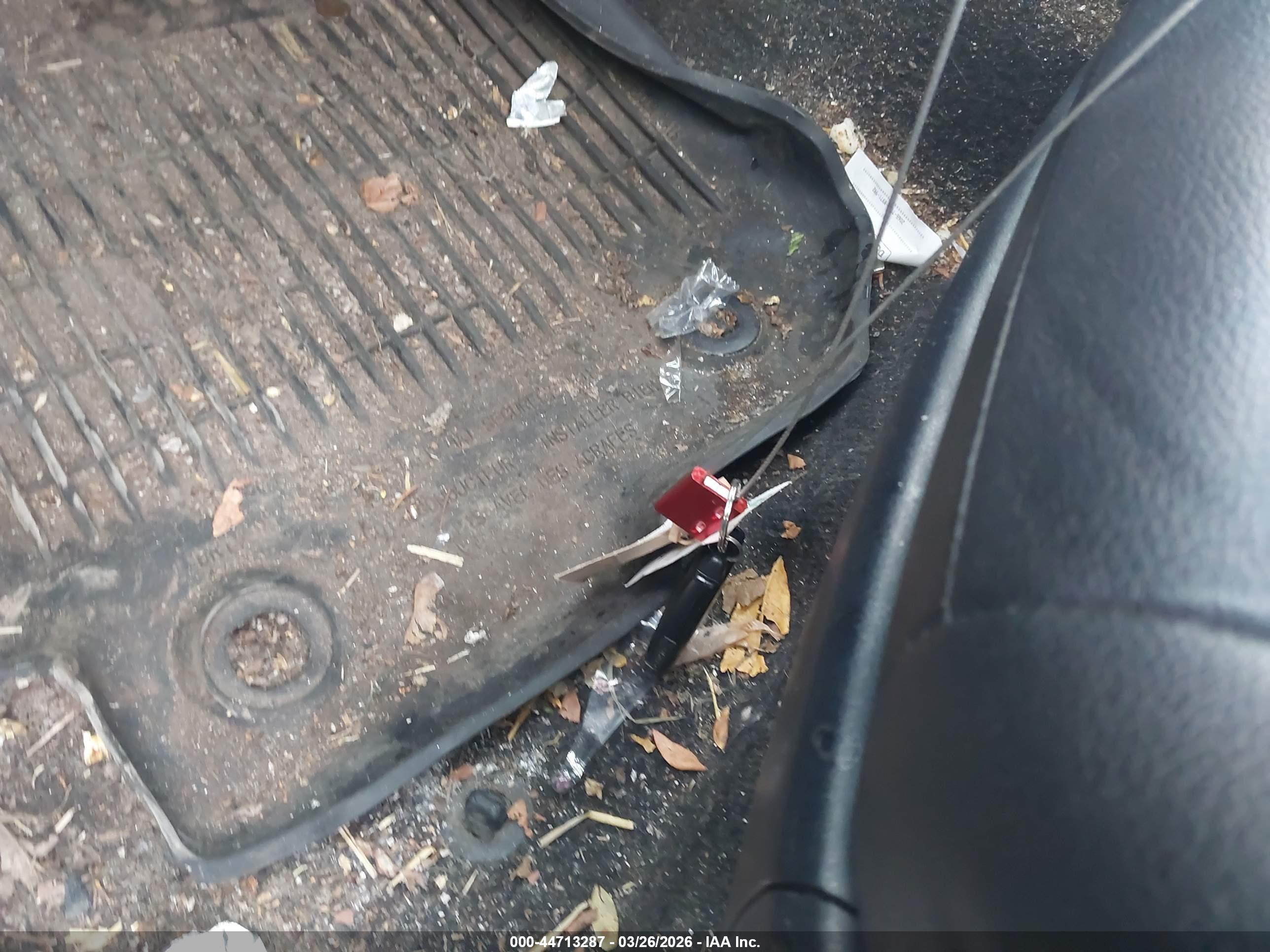 TOYOTA RAV4 image 11